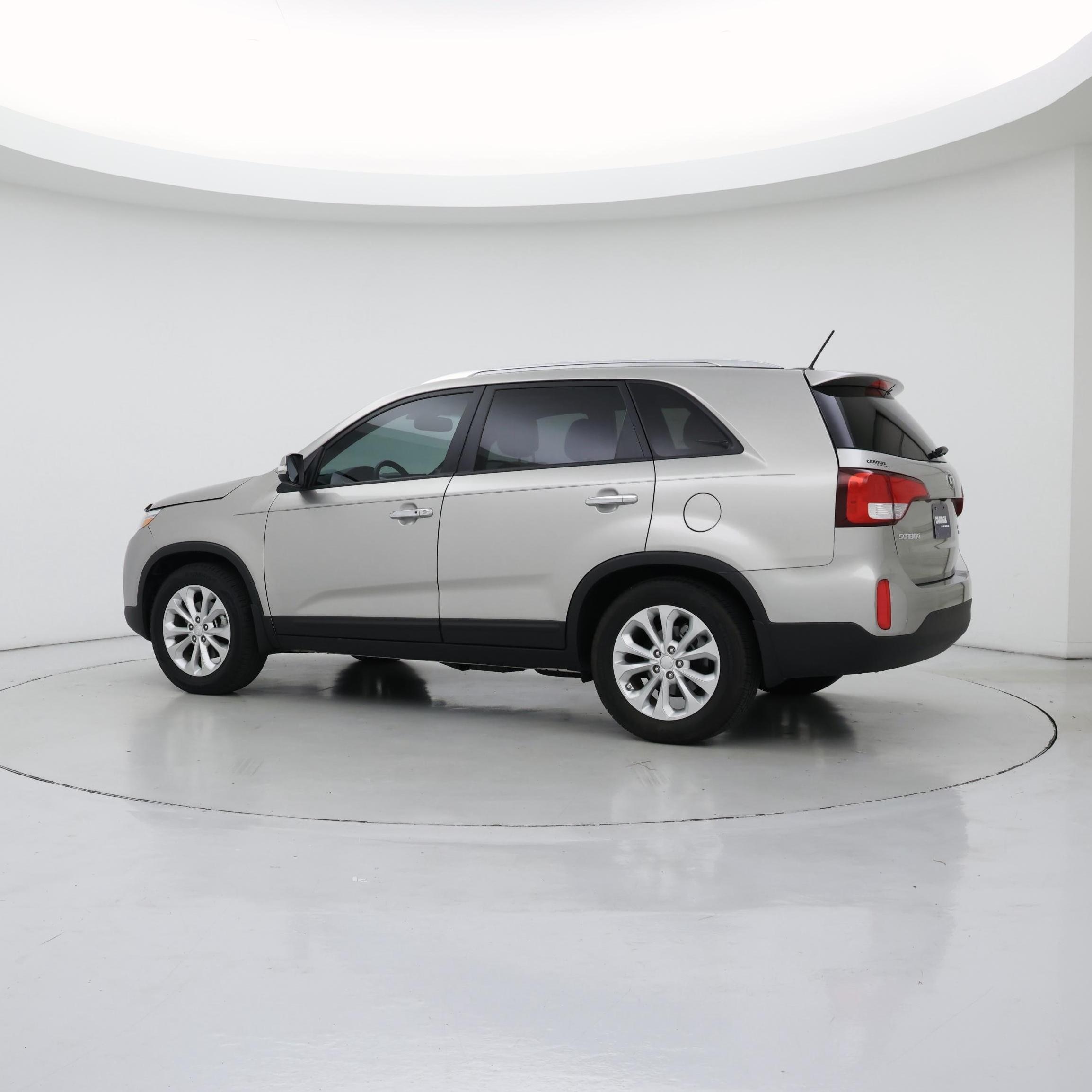 Thumbnail: 2014 Kia Sorento - 2