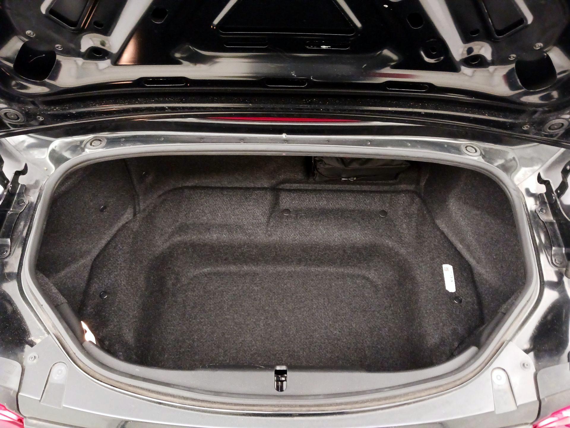 Thumbnail: 2016 Mazda MX-5 Miata - 18