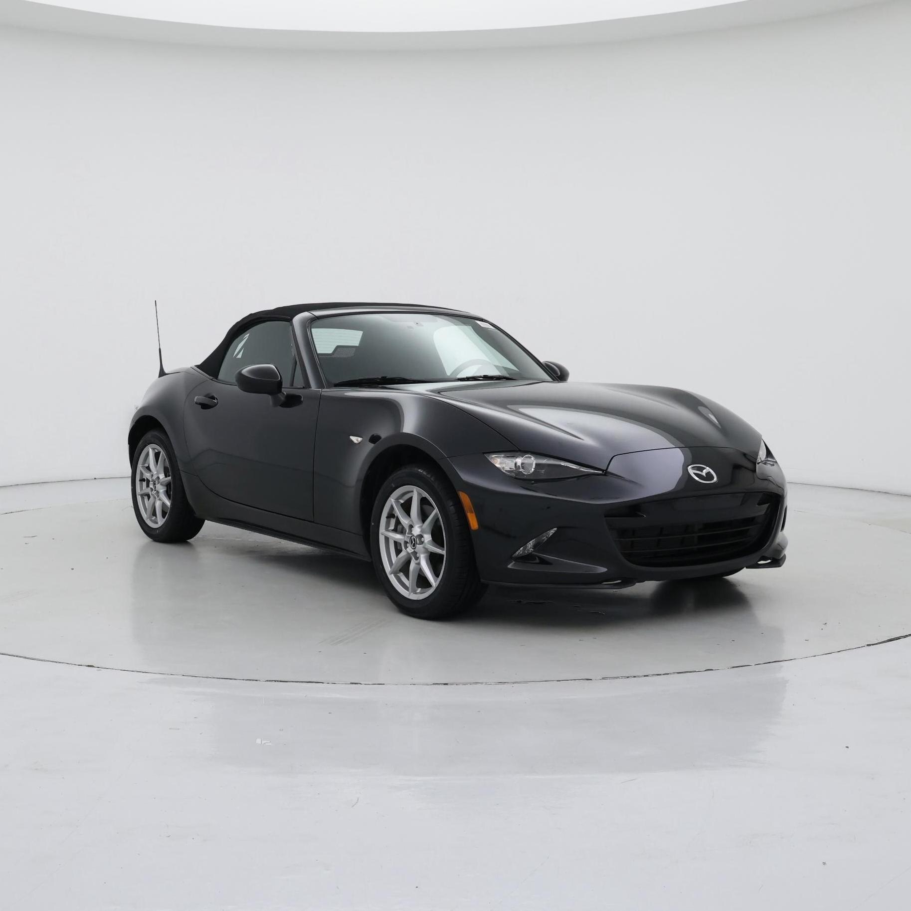 Thumbnail: 2016 Mazda MX-5 Miata - 2