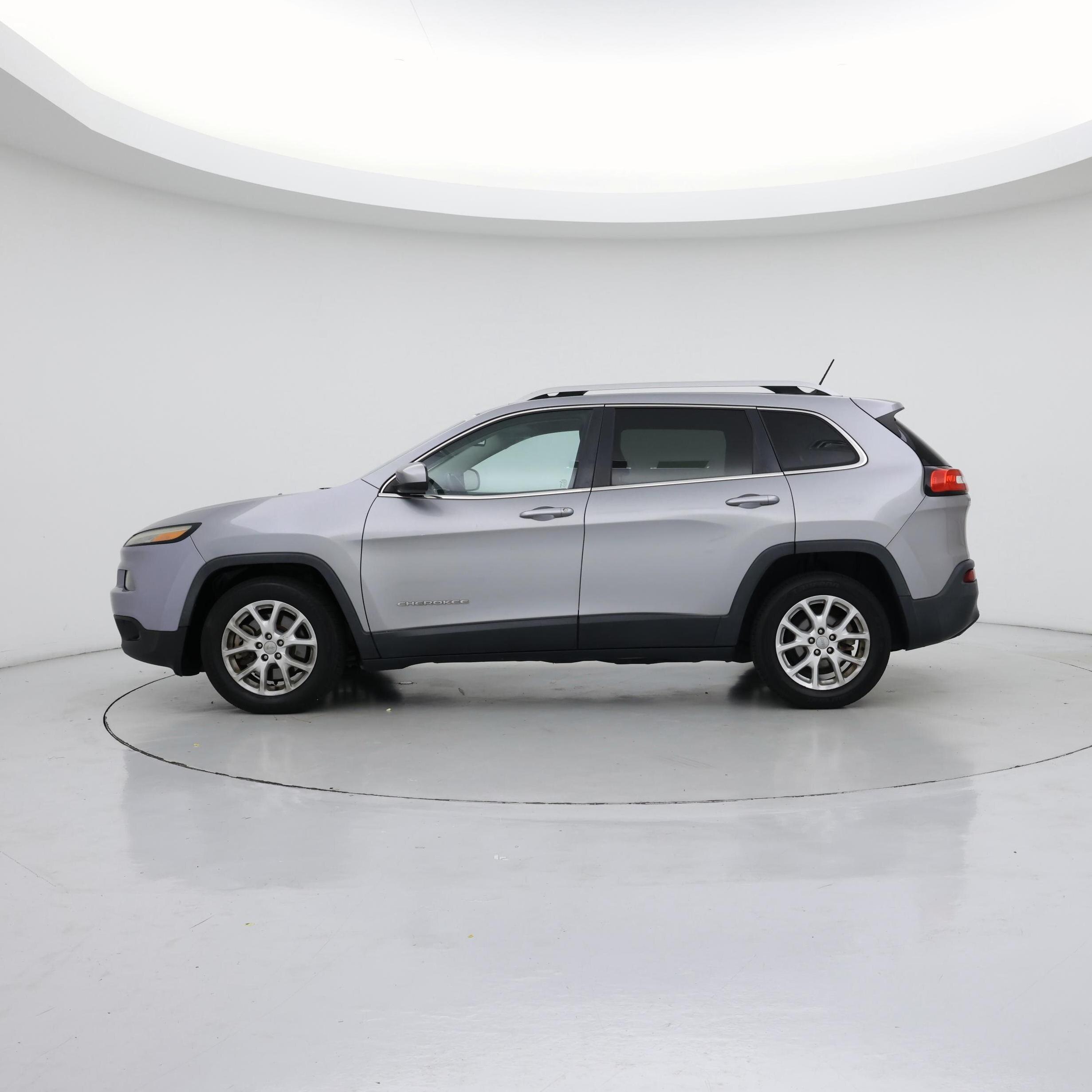 Thumbnail: 2014 Jeep Cherokee - 3