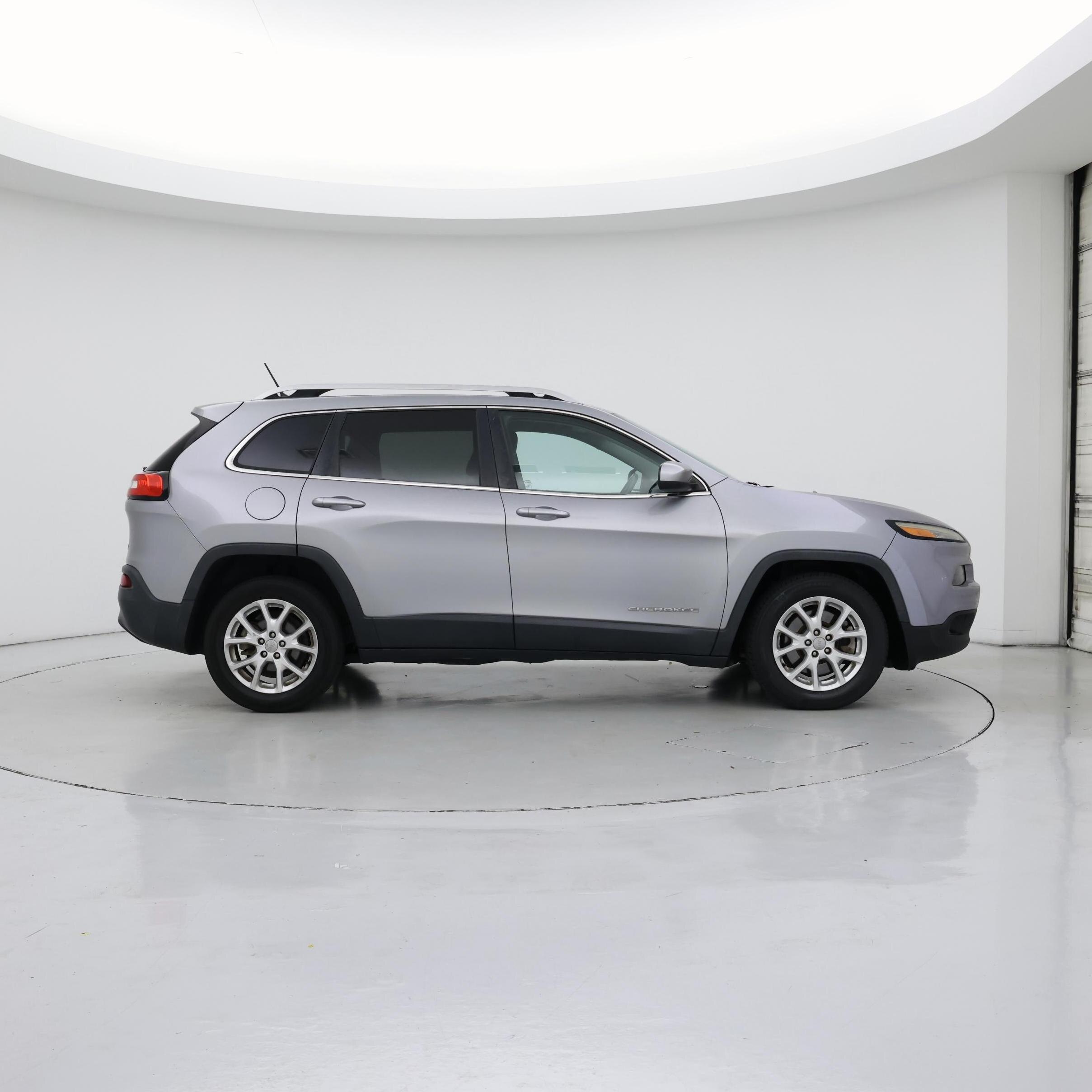 Thumbnail: 2014 Jeep Cherokee - 7