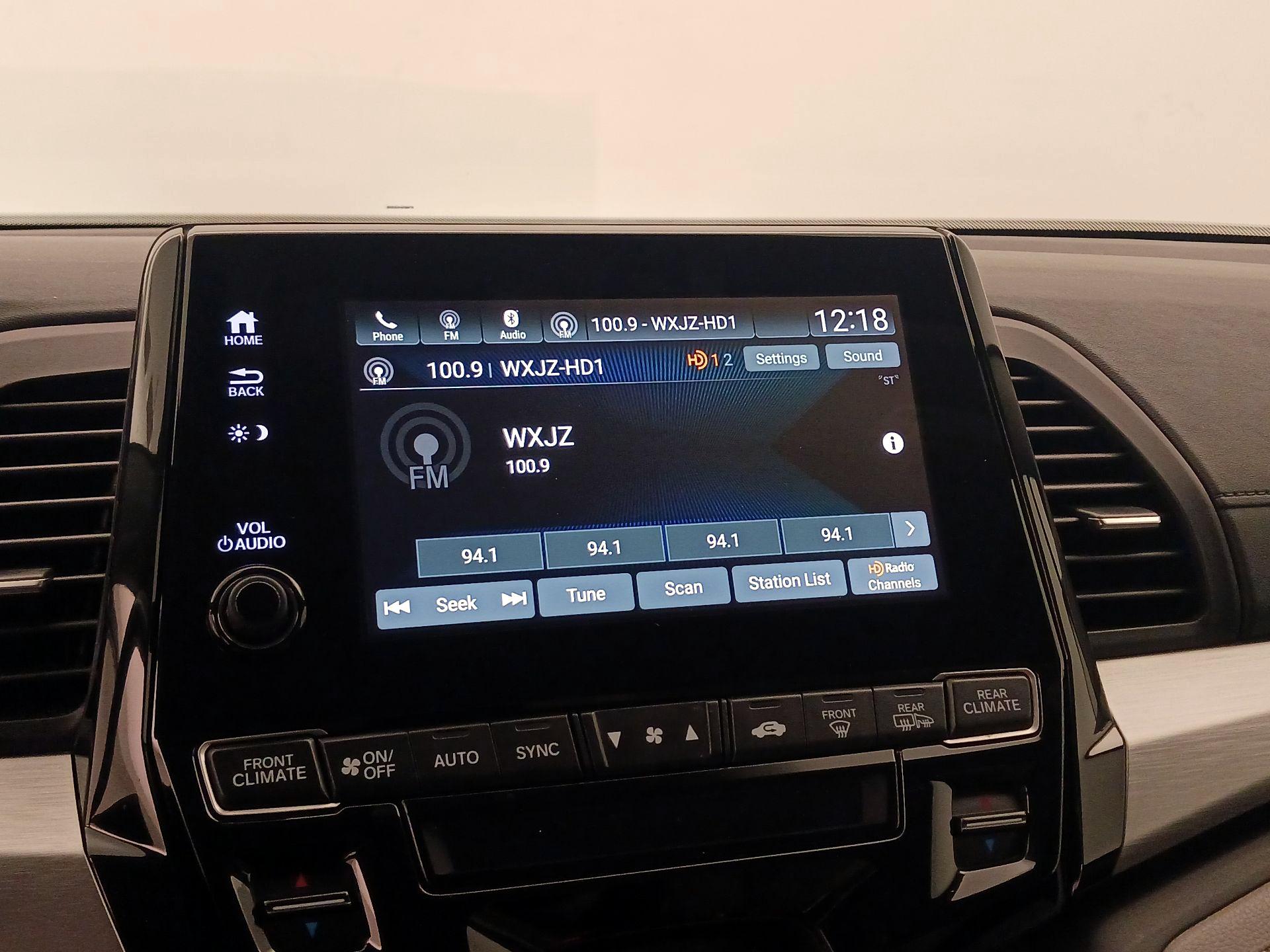 Thumbnail: 2019 Honda Odyssey - 15