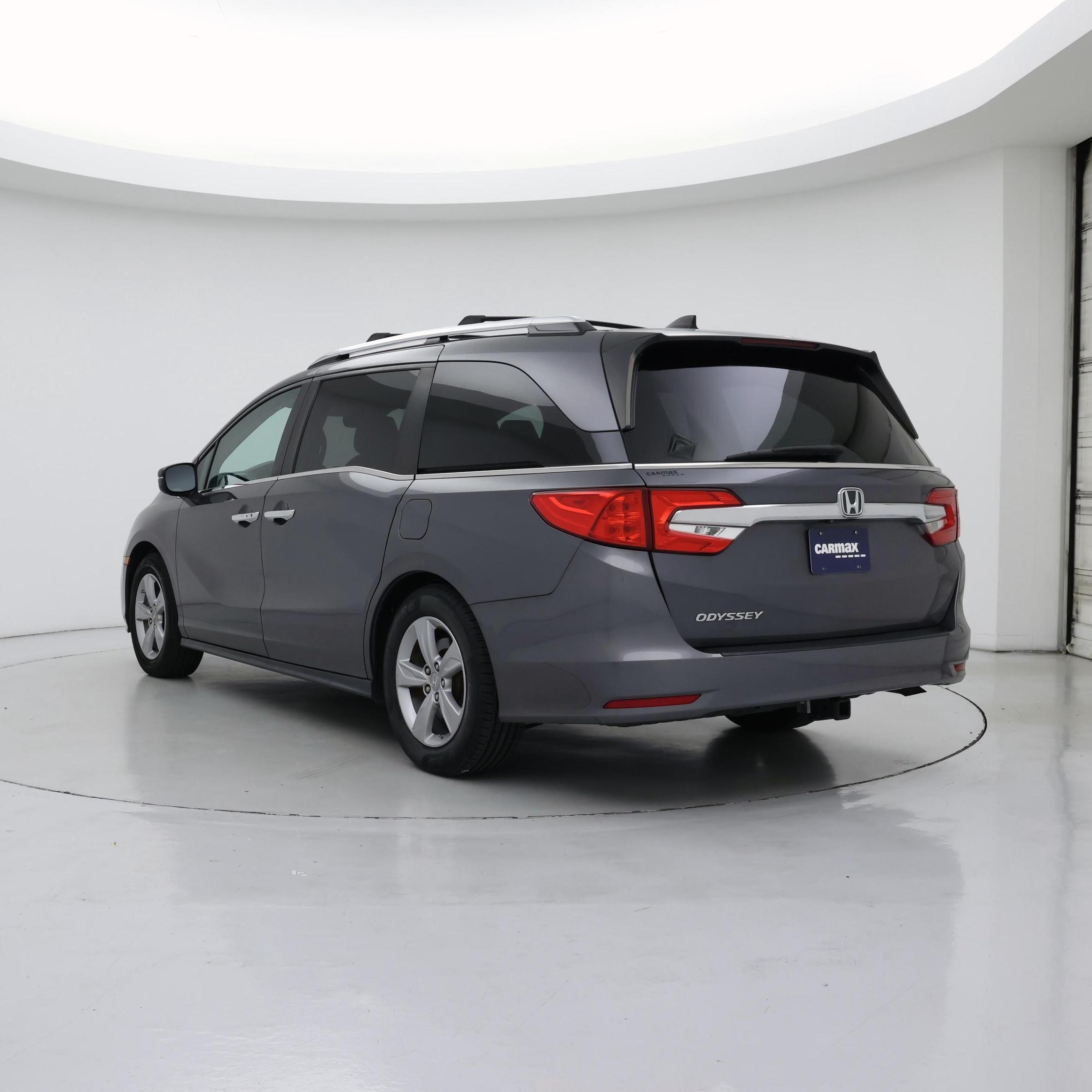 Thumbnail: 2019 Honda Odyssey - 2