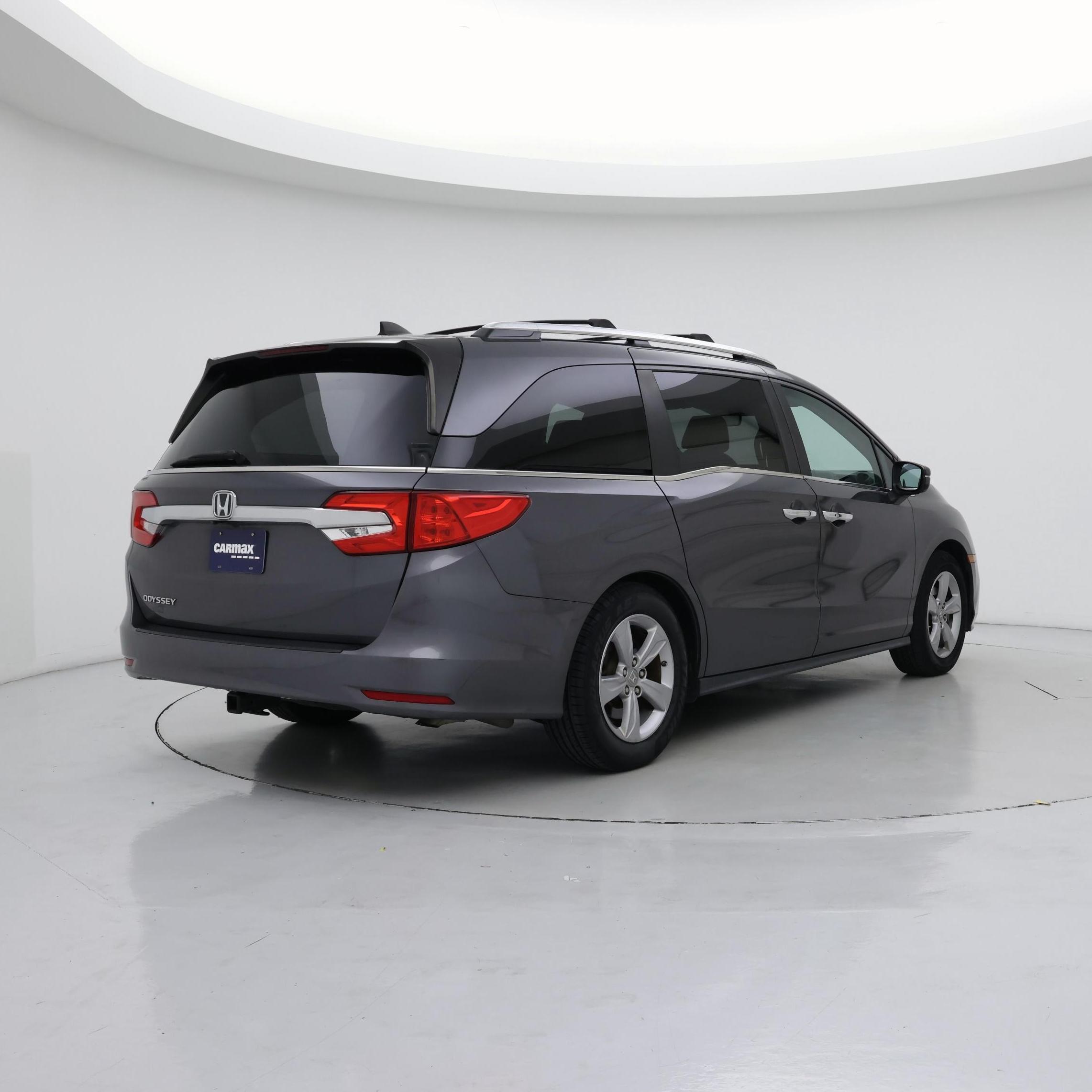 Thumbnail: 2019 Honda Odyssey - 8