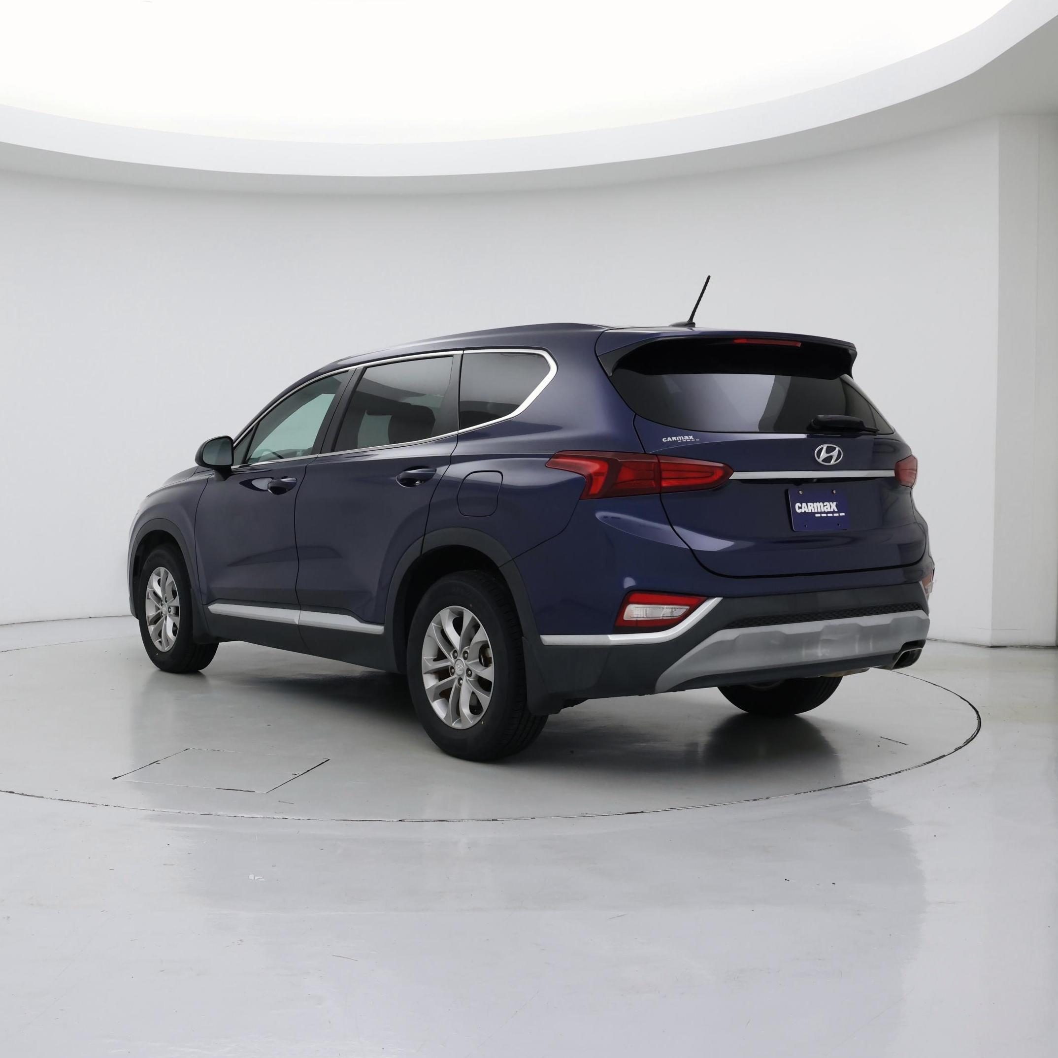 Thumbnail: 2019 Hyundai Santa Fe - 2