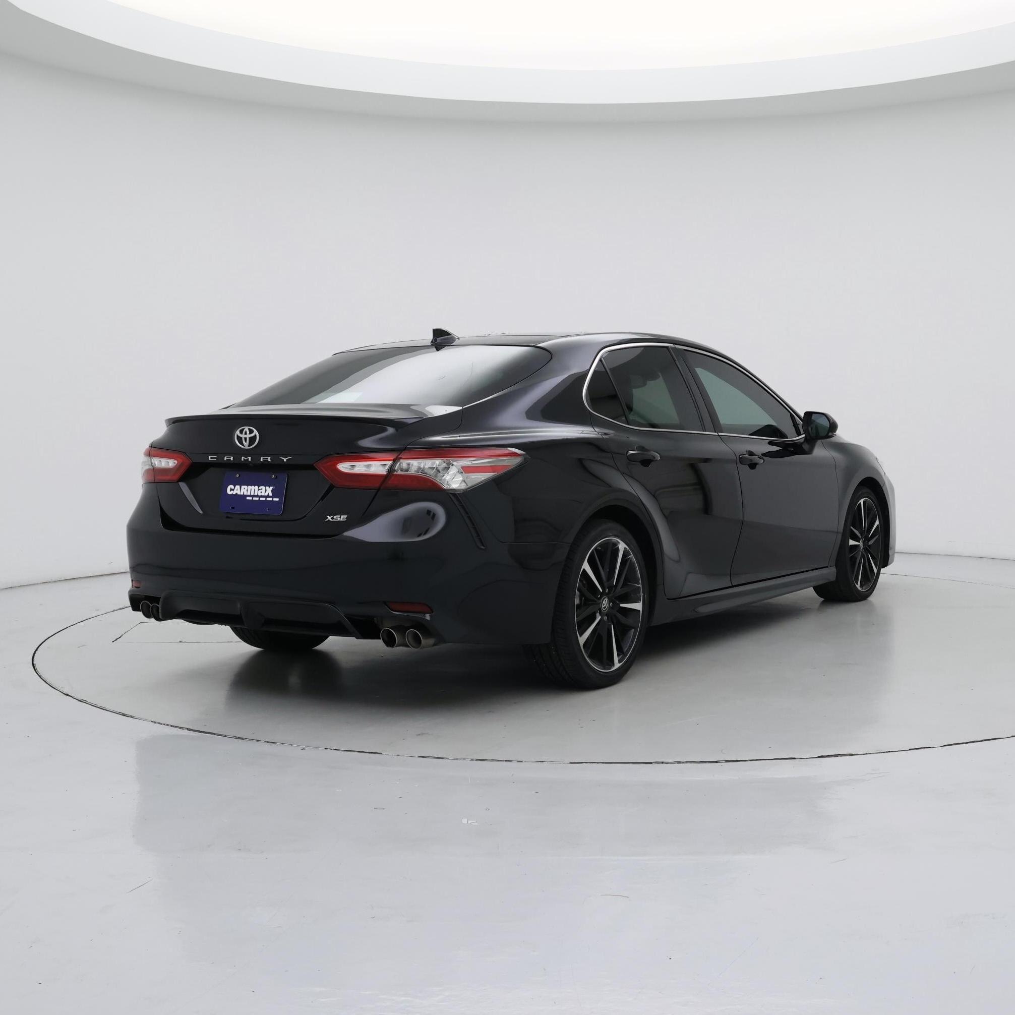 Thumbnail: 2019 Toyota Camry - 8