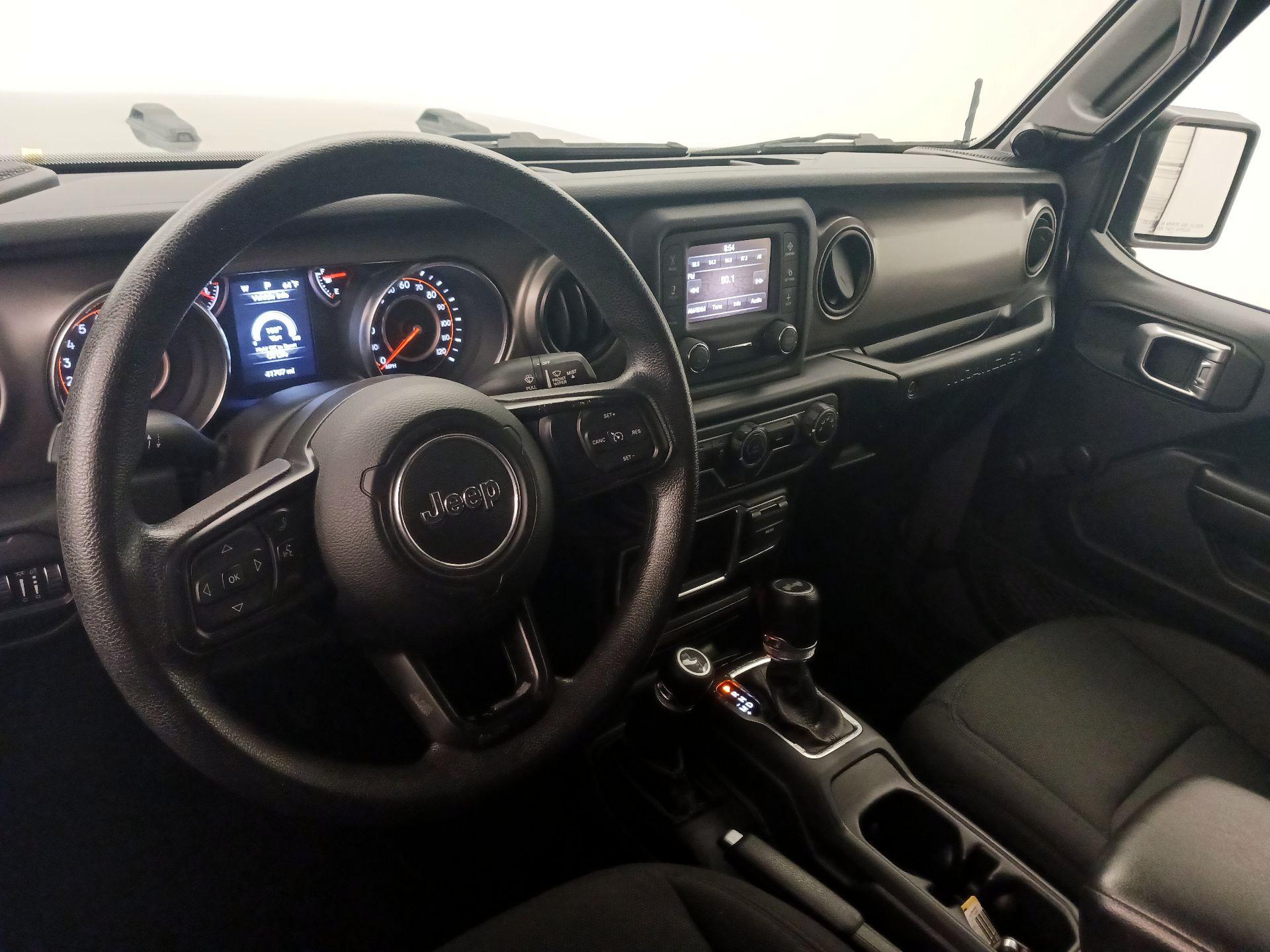 Thumbnail: 2021 Jeep Wrangler - 9