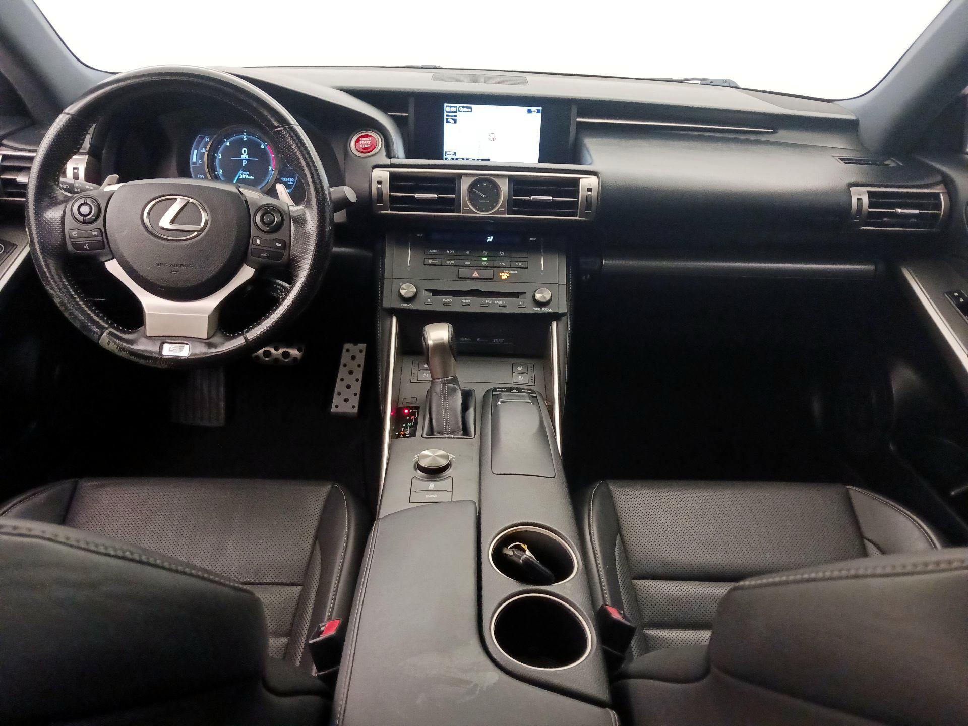 Thumbnail: 2016 Lexus IS - 9