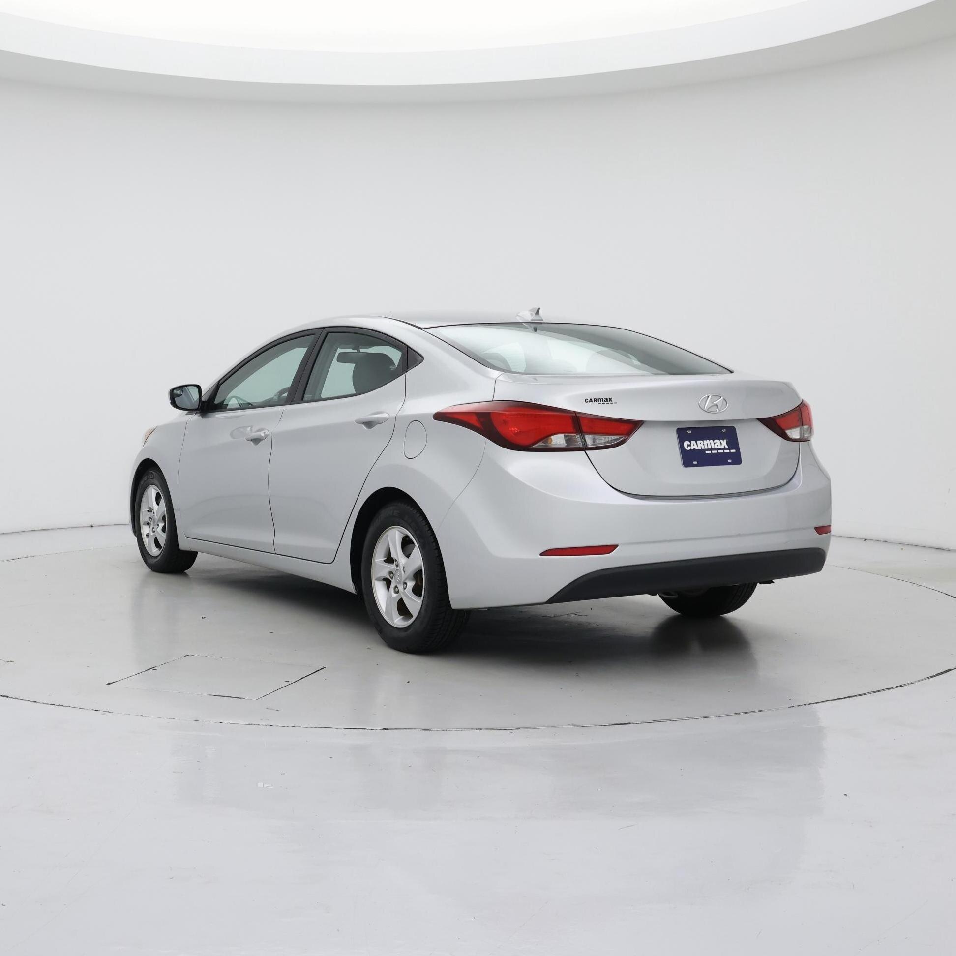 Thumbnail: 2015 Hyundai Elantra - 2