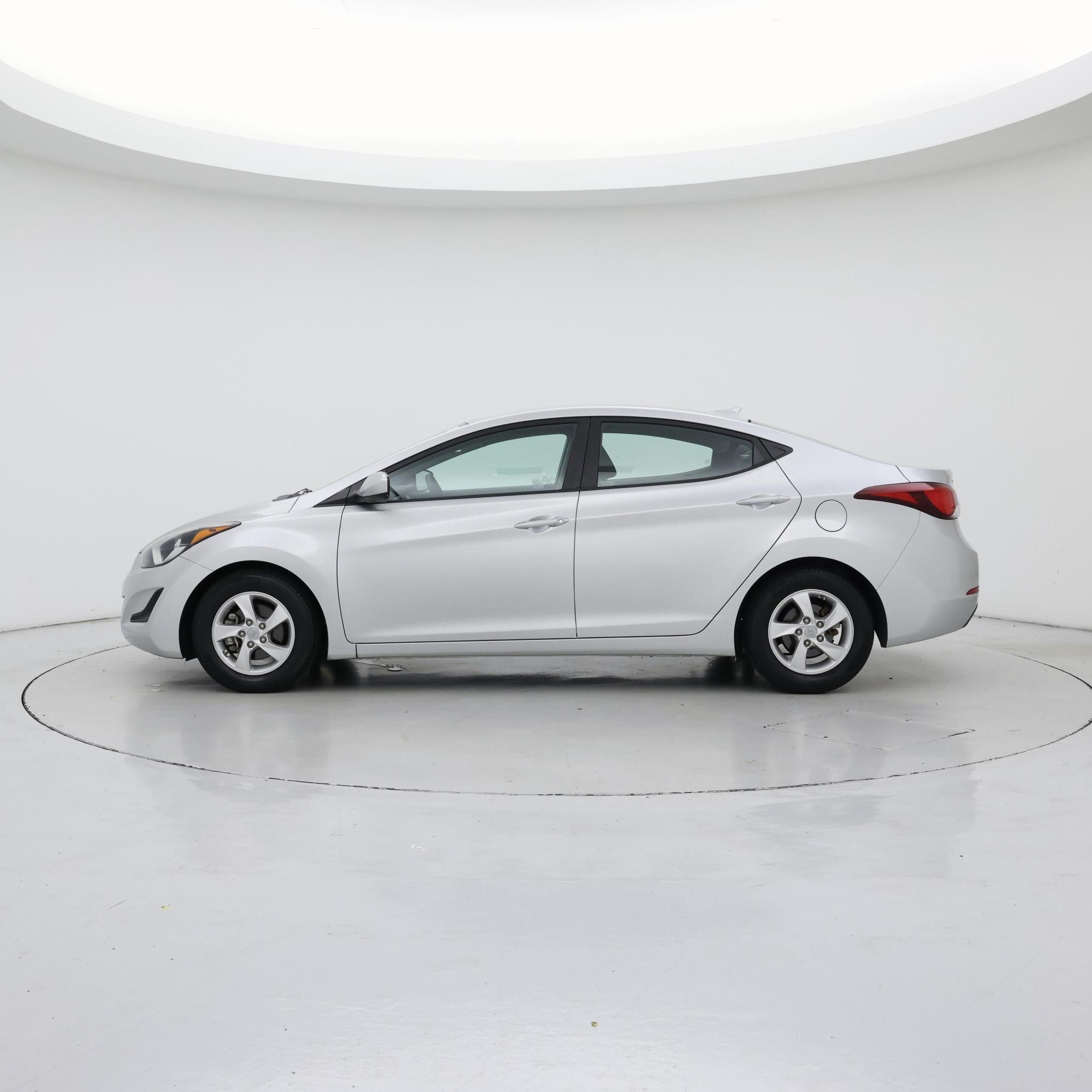 Thumbnail: 2015 Hyundai Elantra - 3