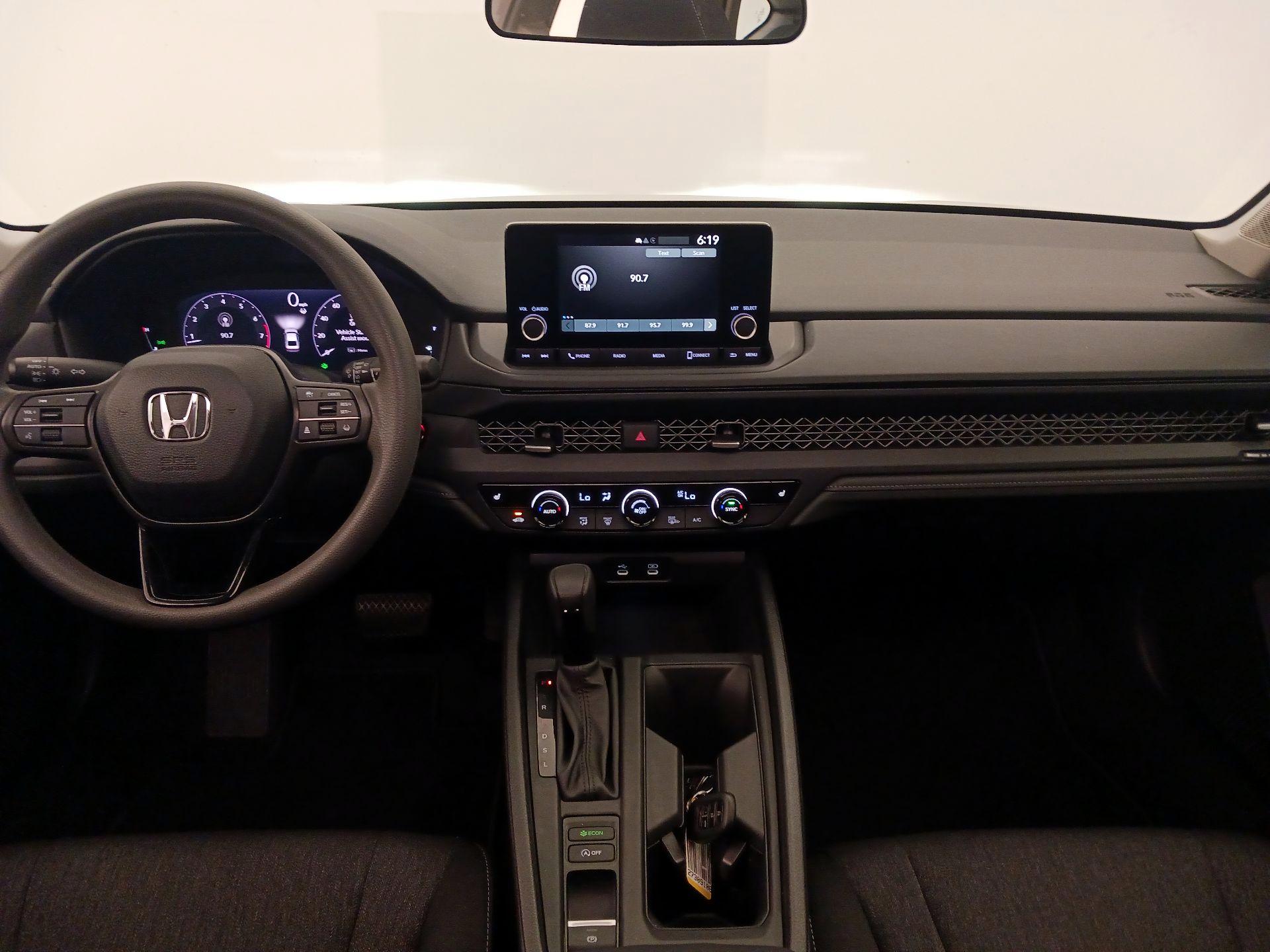 Thumbnail: 2024 Honda Accord - 9