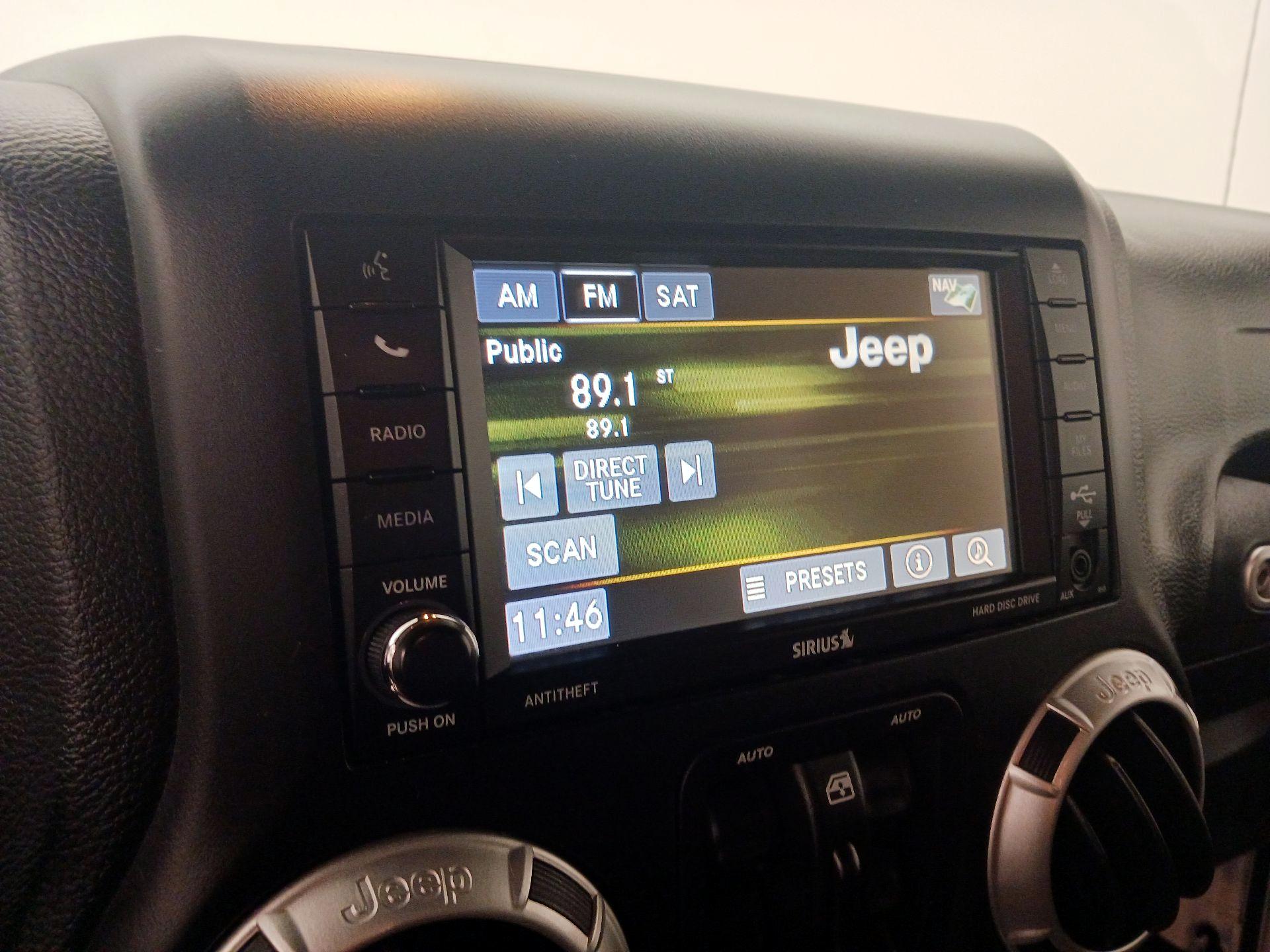 Thumbnail: 2015 Jeep Wrangler - 13