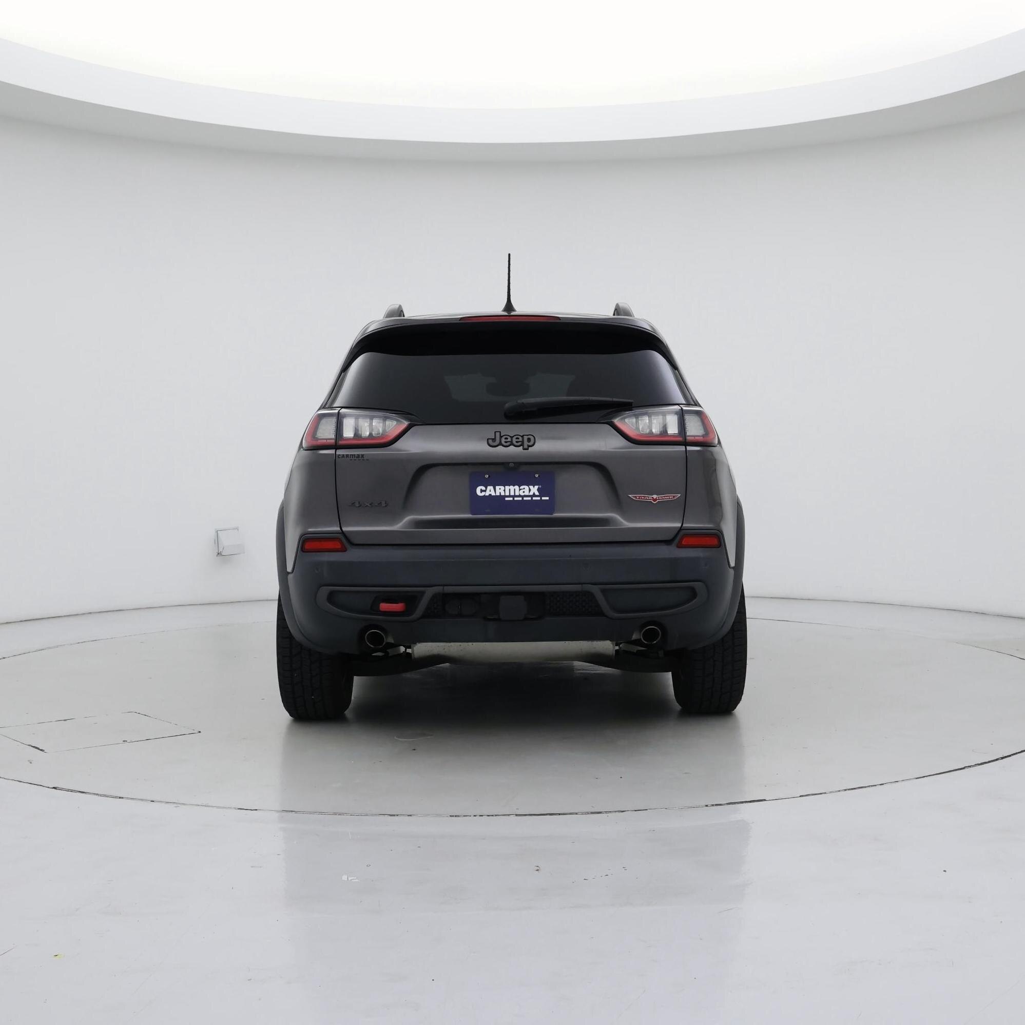 Thumbnail: 2019 Jeep Cherokee - 2