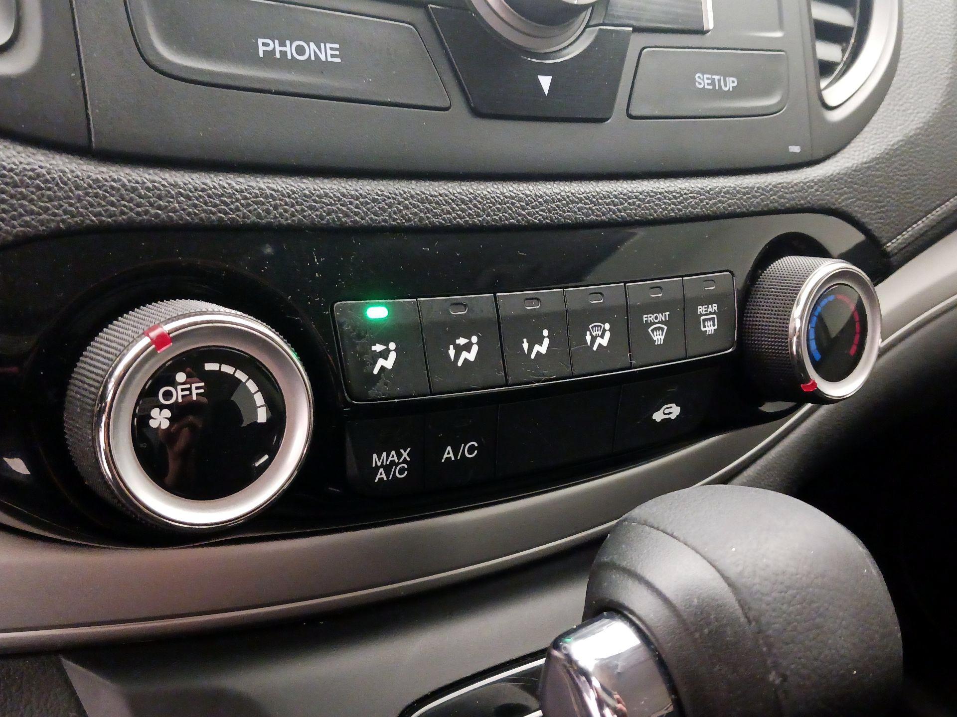 Thumbnail: 2016 Honda CR-V - 16