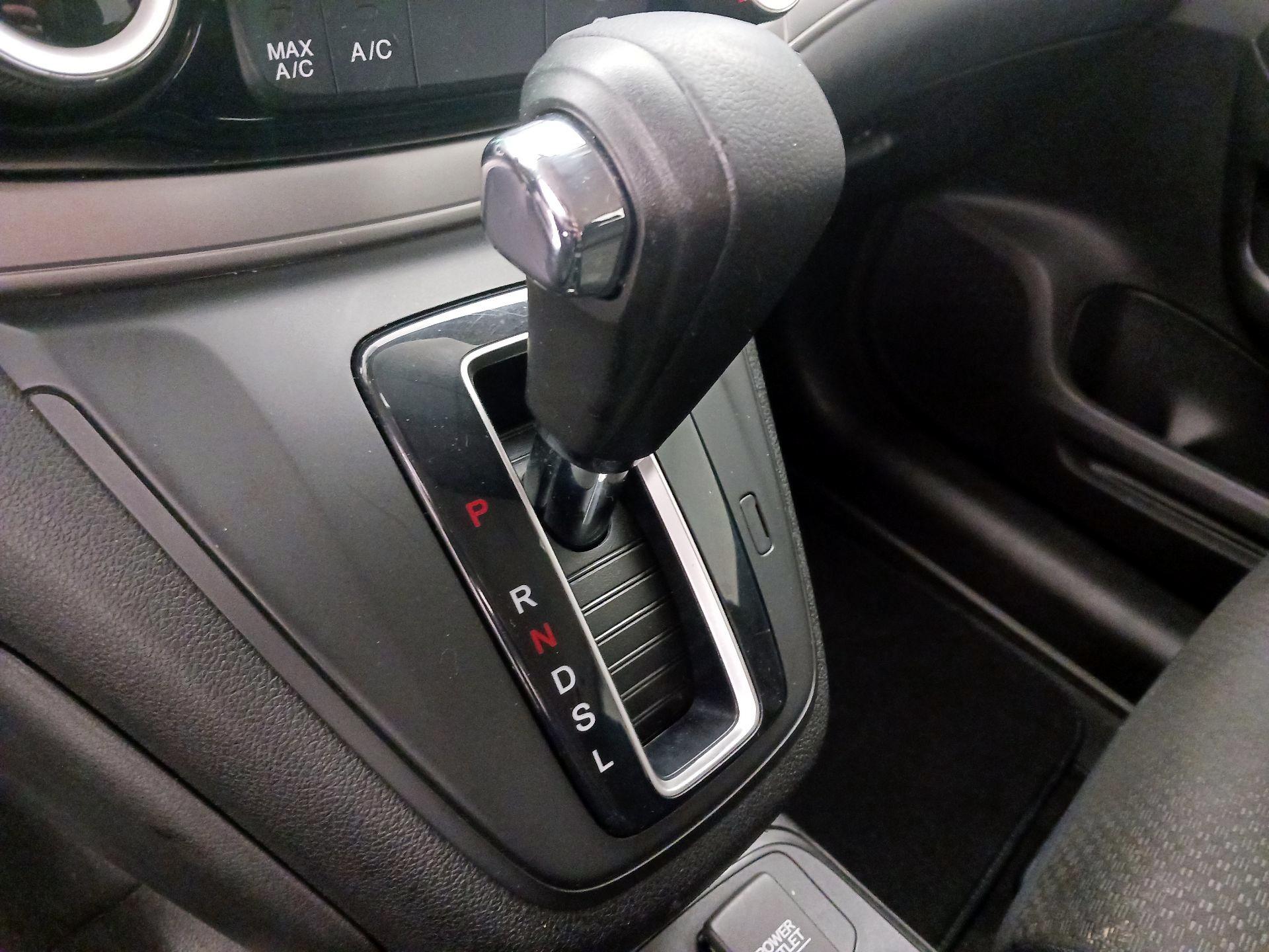Thumbnail: 2016 Honda CR-V - 17