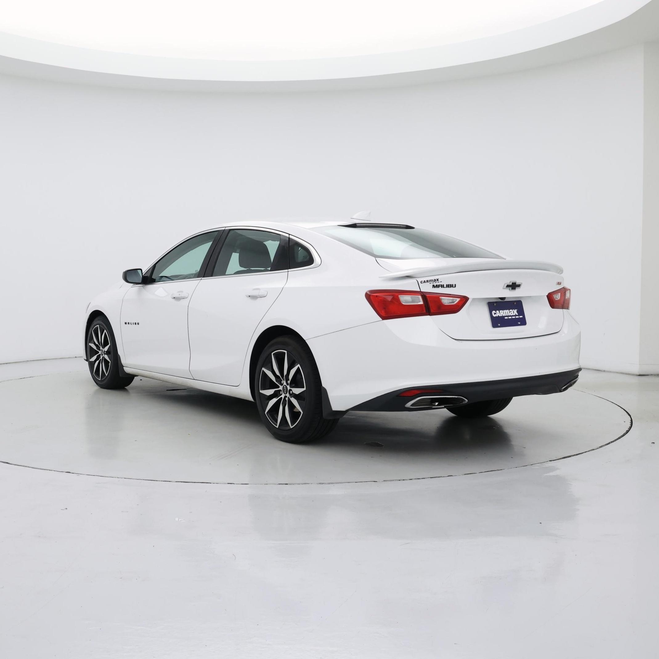 Thumbnail: 2020 Chevrolet Malibu - 2