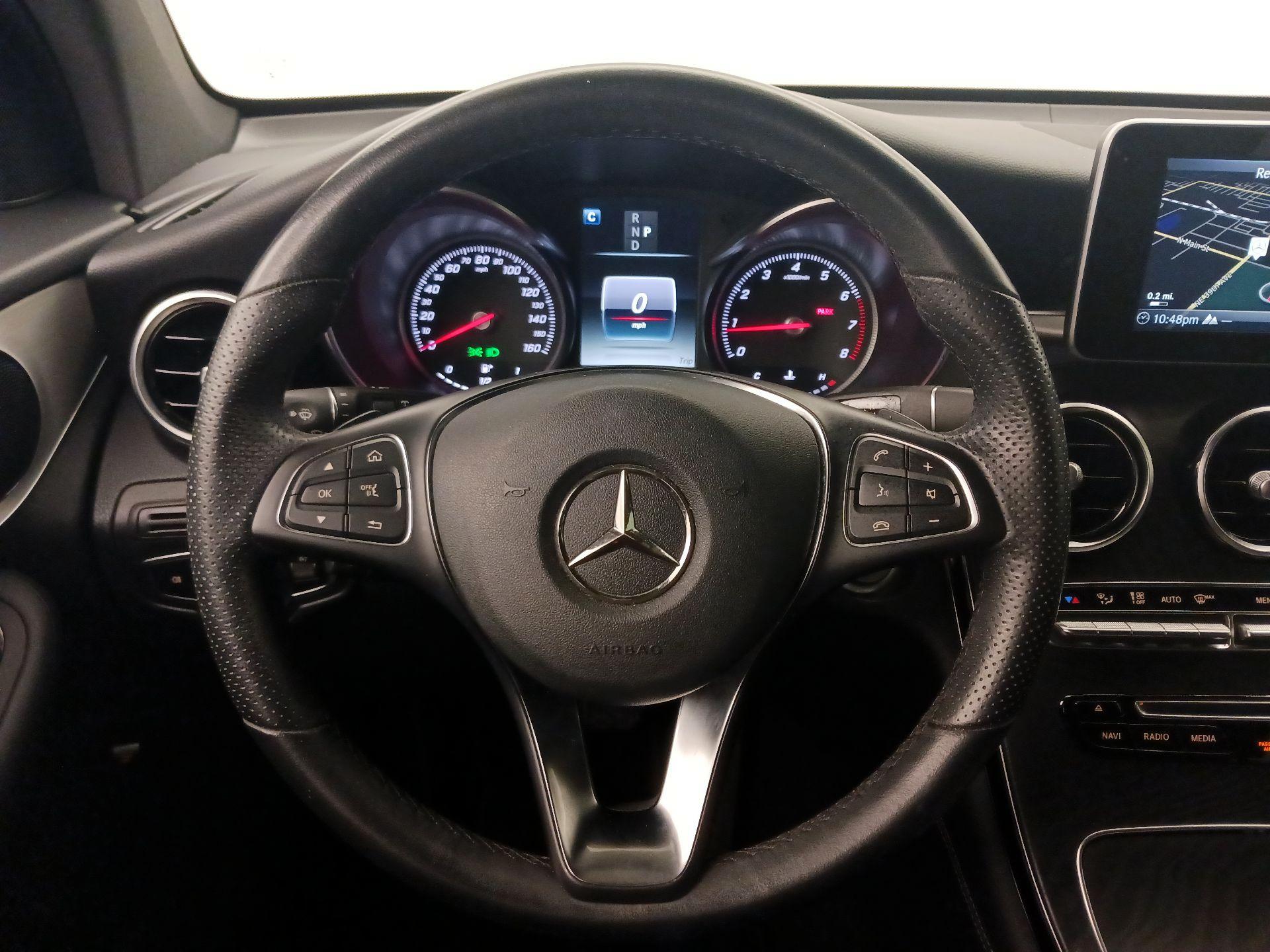 Thumbnail: 2019 Mercedes-Benz GLC - 10