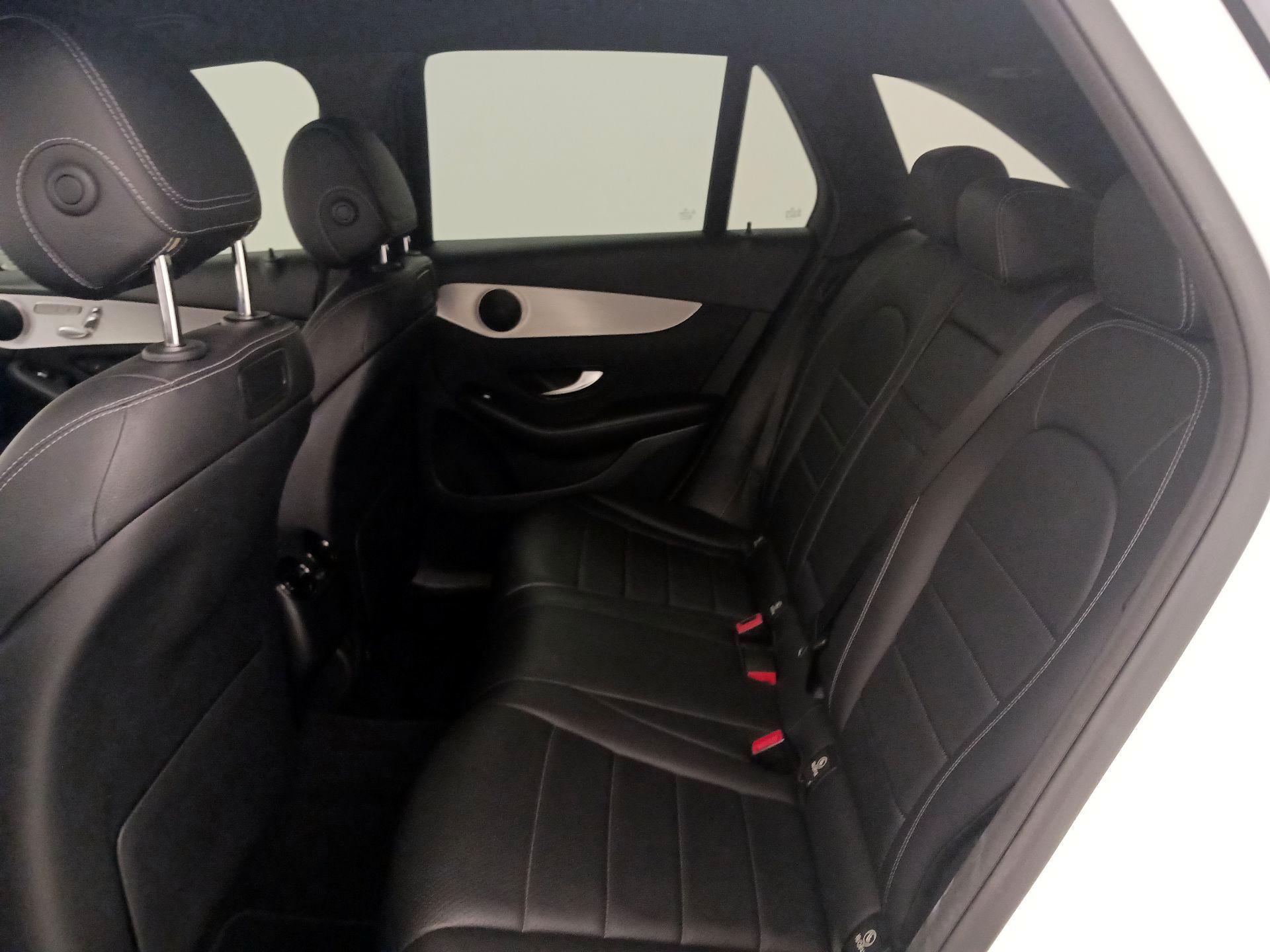 Thumbnail: 2019 Mercedes-Benz GLC - 20