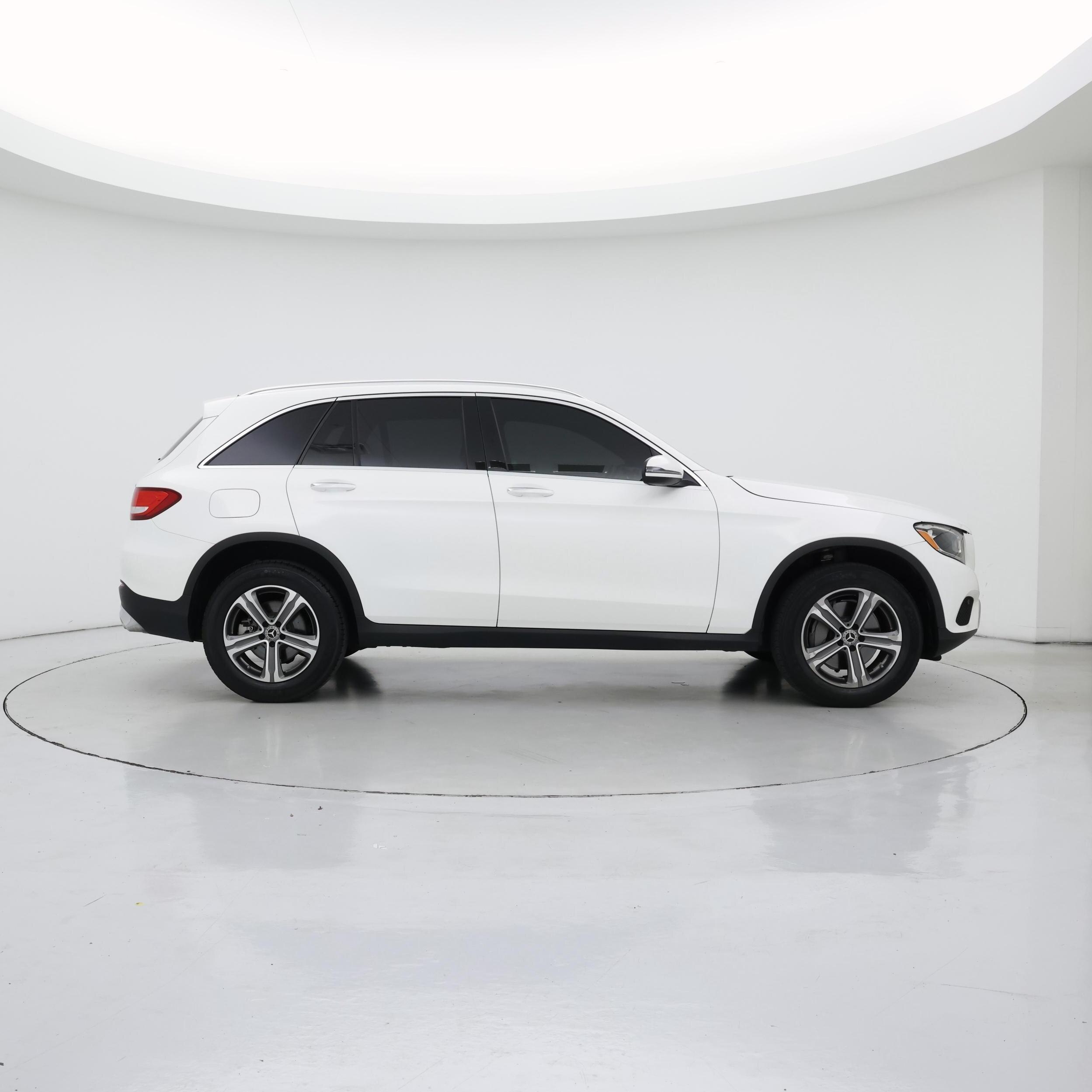 Thumbnail: 2019 Mercedes-Benz GLC - 7