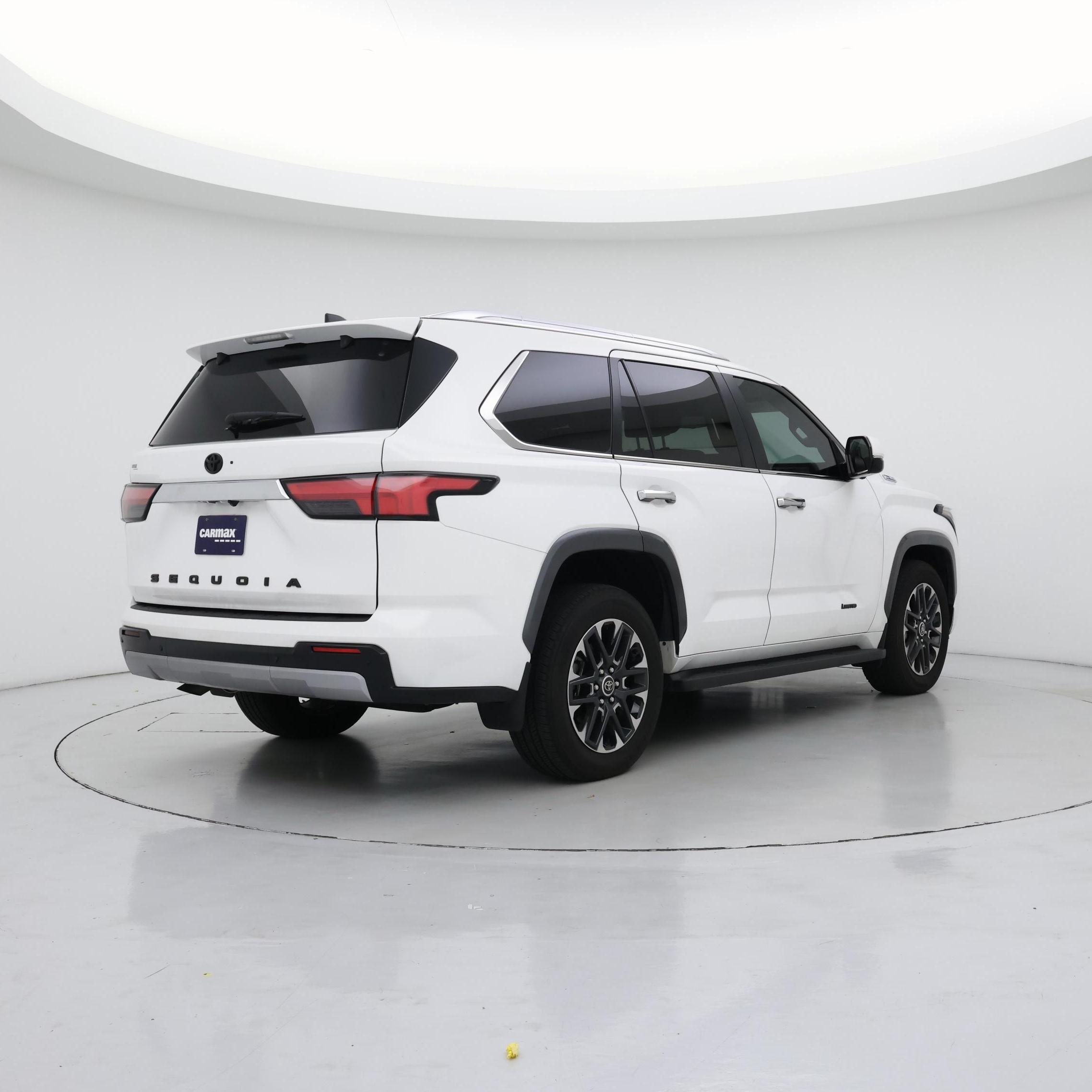 Thumbnail: 2024 Toyota Sequoia - 8