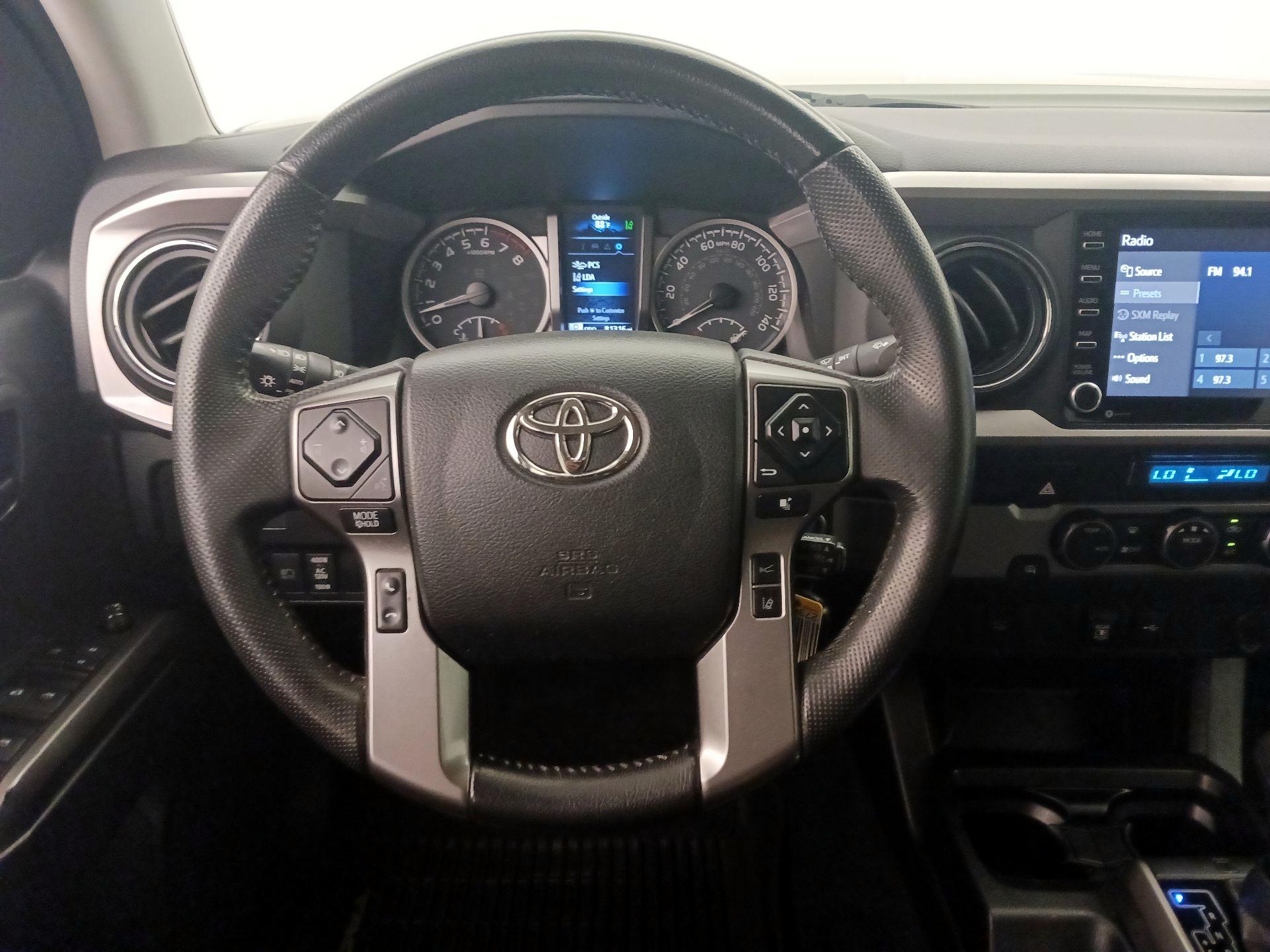 Thumbnail: 2021 Toyota Tacoma - 10