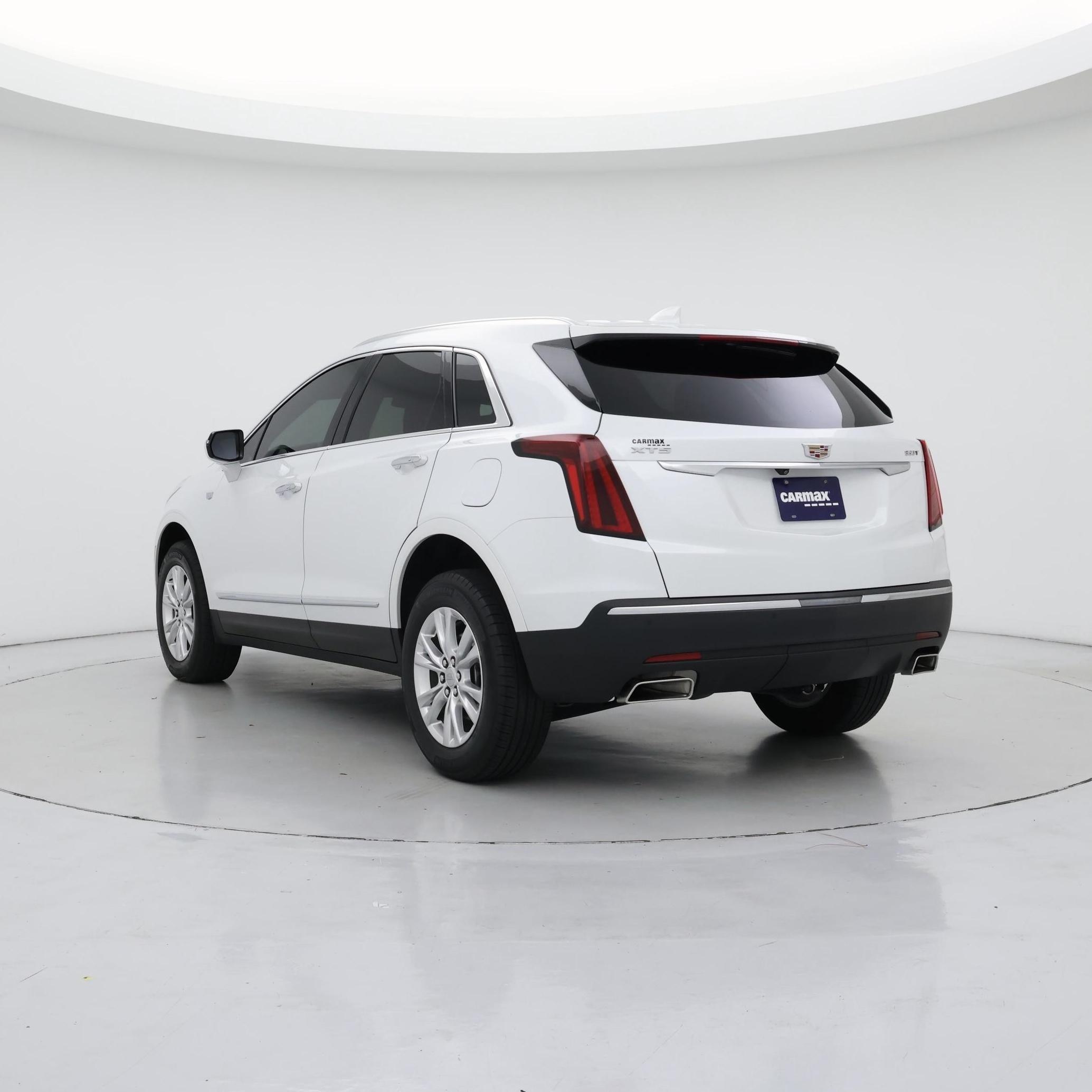 Thumbnail: 2024 Cadillac XT5 - 2