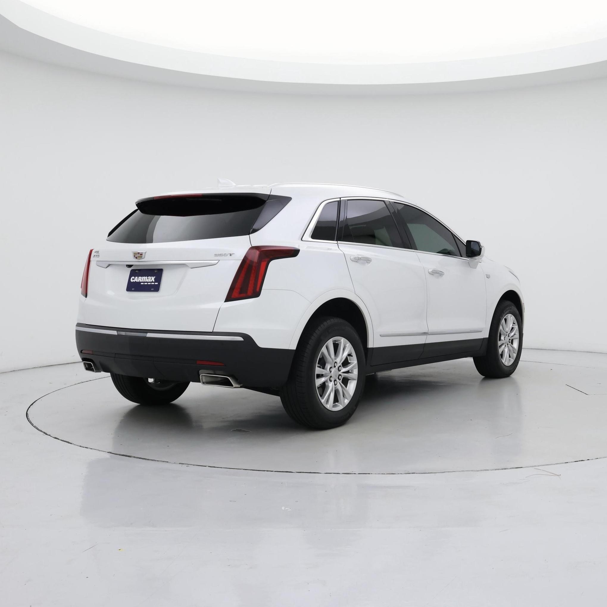 Thumbnail: 2024 Cadillac XT5 - 8