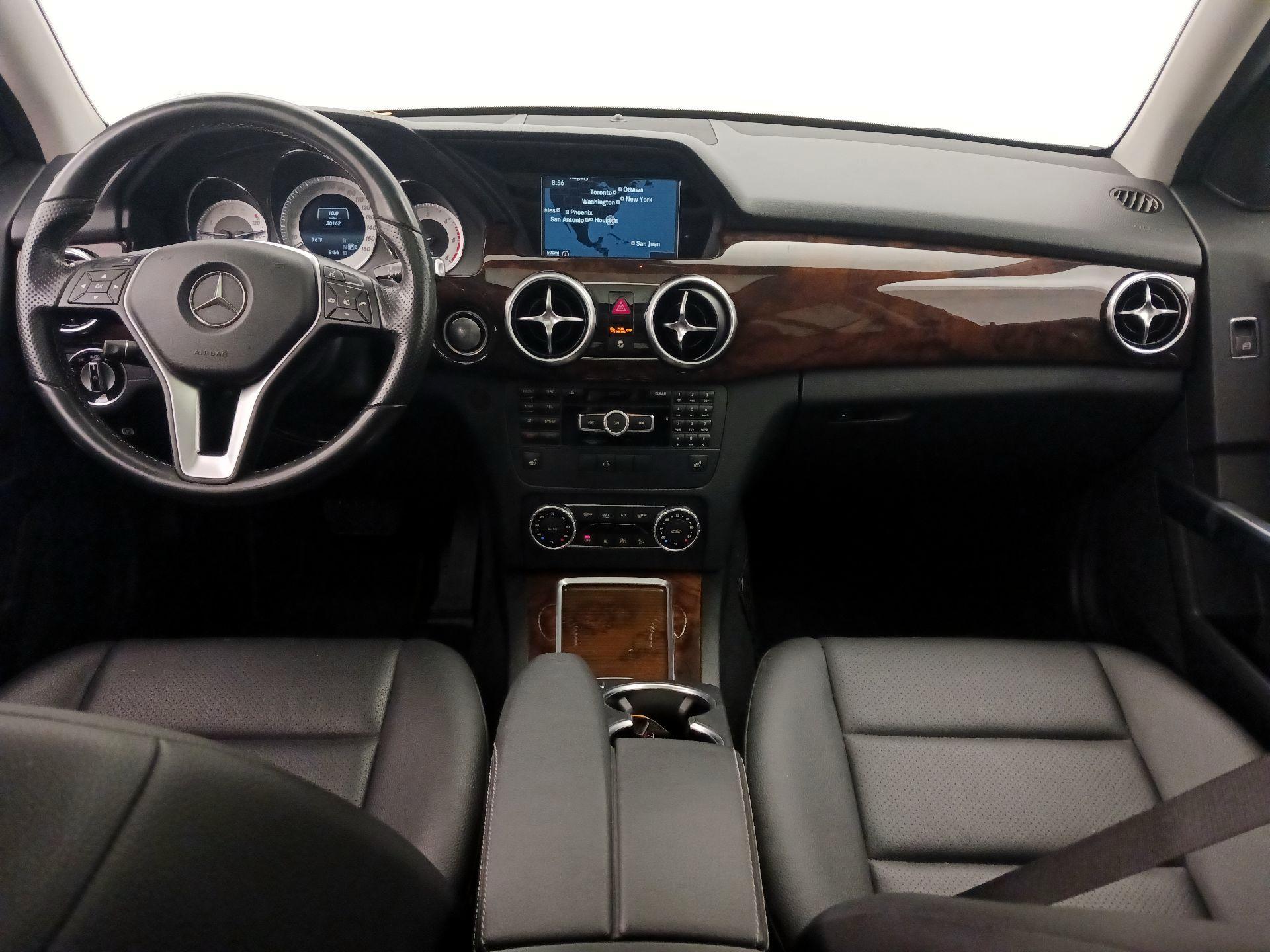 Thumbnail: 2015 Mercedes-Benz GLK - 9