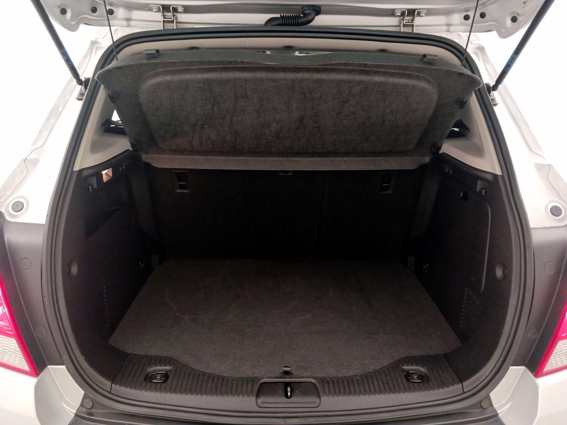Thumbnail: 2015 Chevrolet Trax - 20