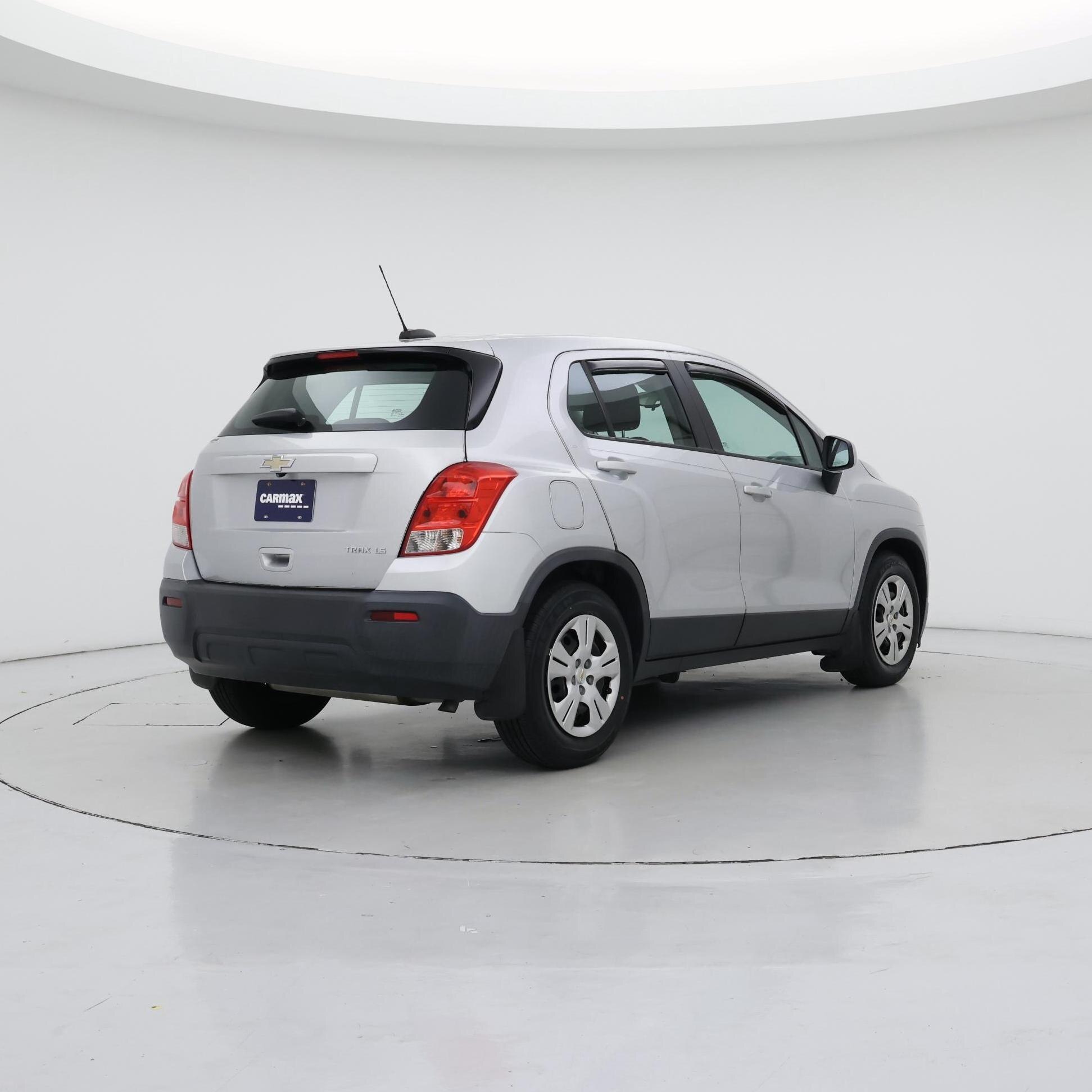 Thumbnail: 2015 Chevrolet Trax - 8