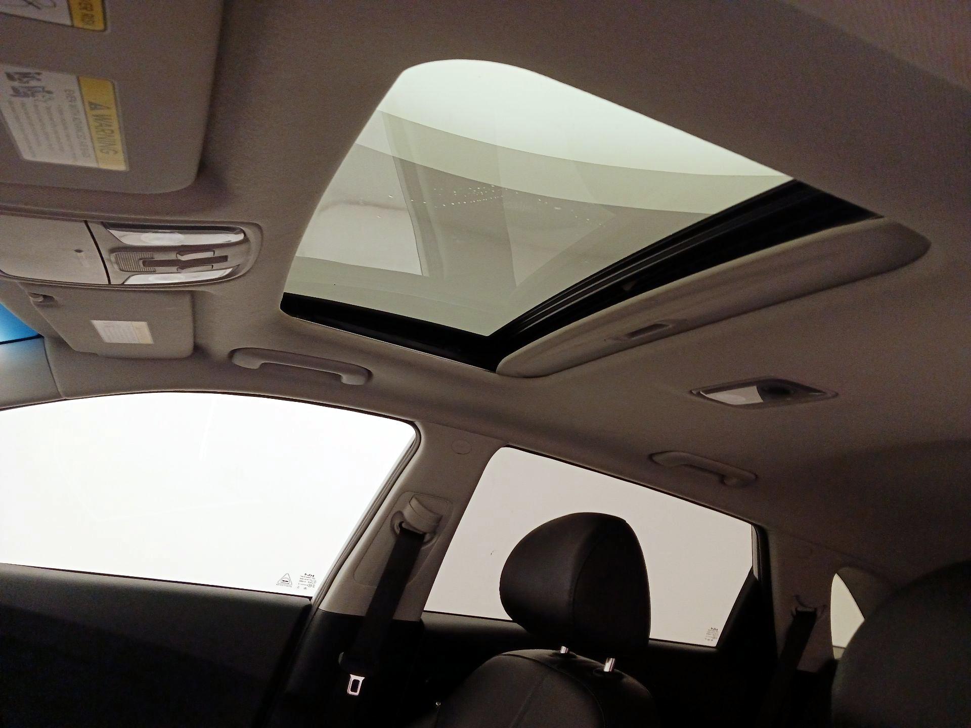 Thumbnail: 2021 Kia Niro - 20