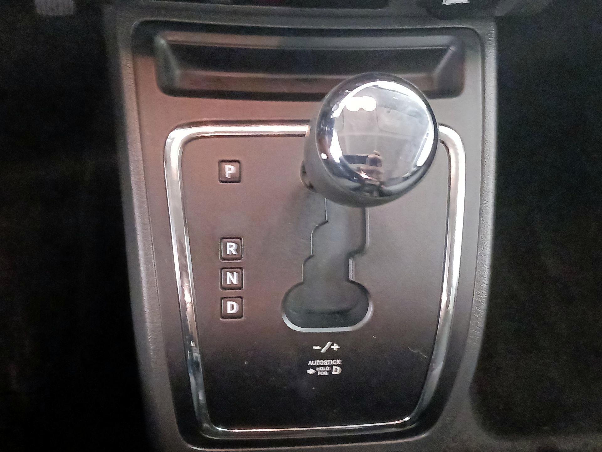 Thumbnail: 2017 Jeep Compass - 15