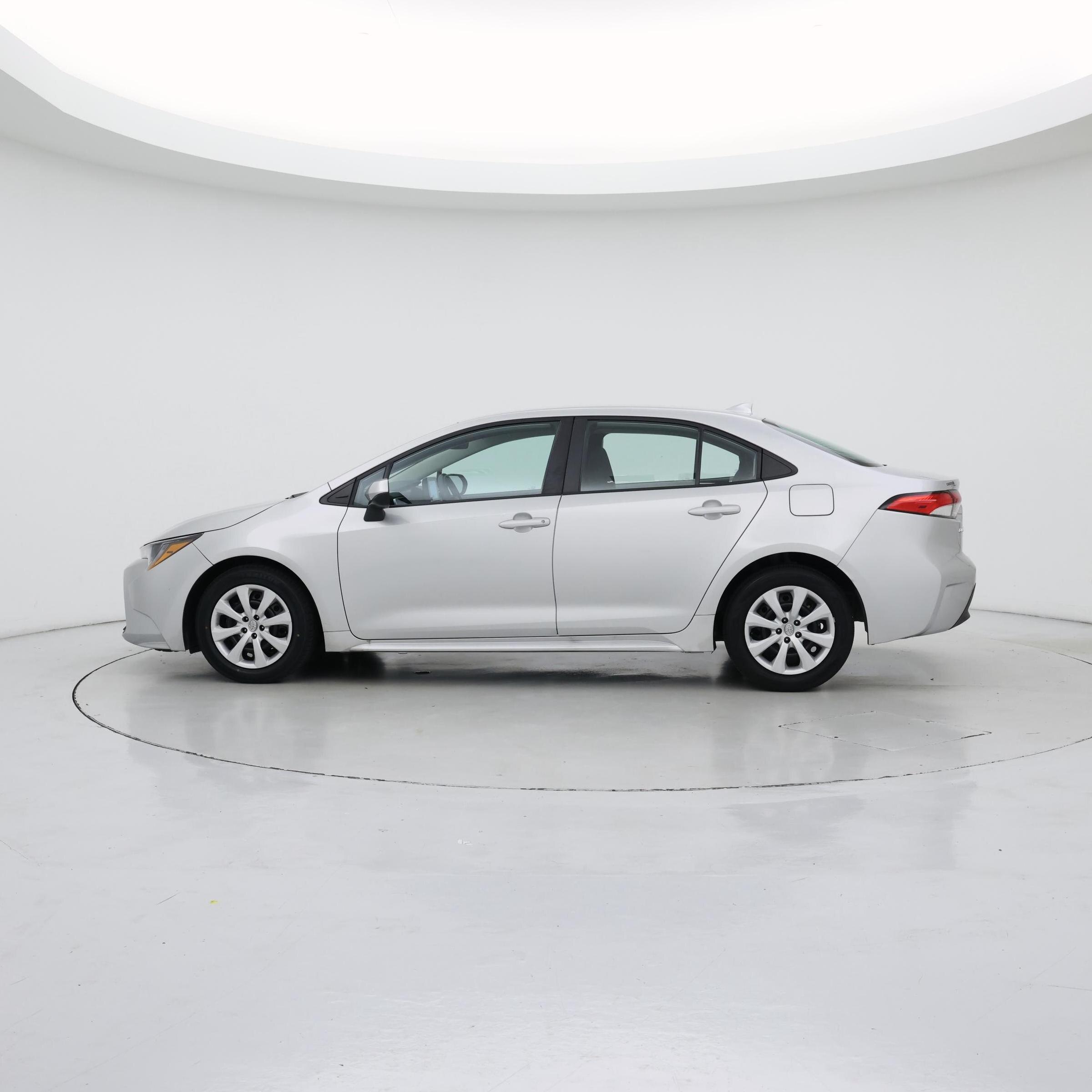 Thumbnail: 2023 Toyota Corolla - 3