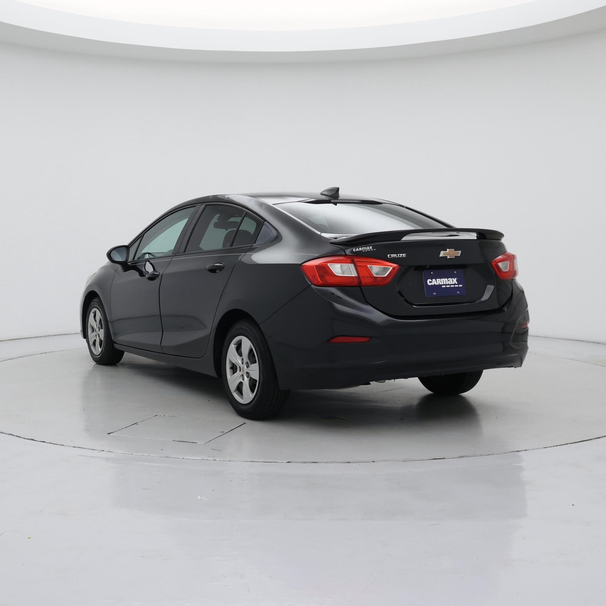 Thumbnail: 2017 Chevrolet Cruze - 2