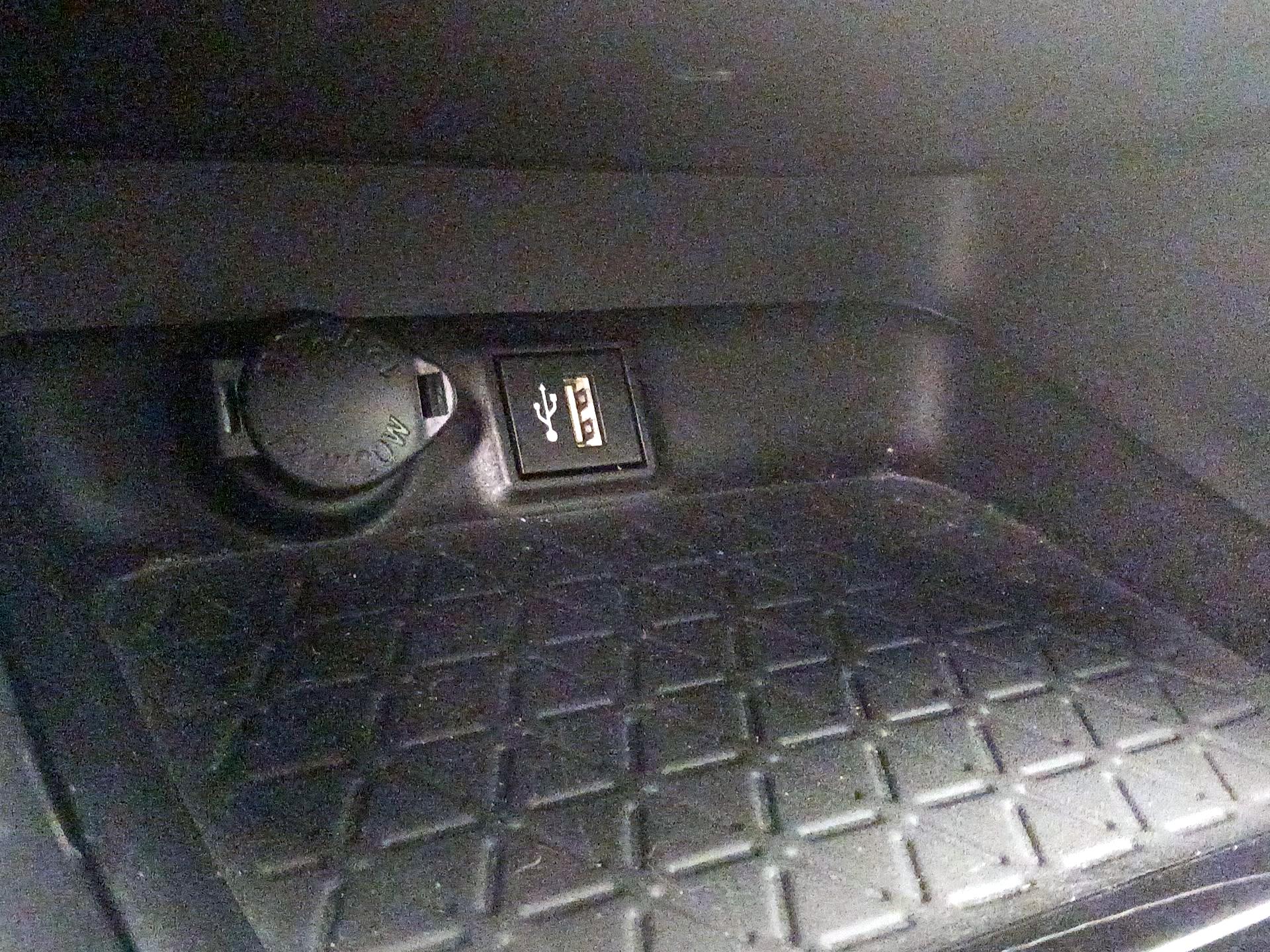 Thumbnail: 2023 Toyota RAV4 - 19