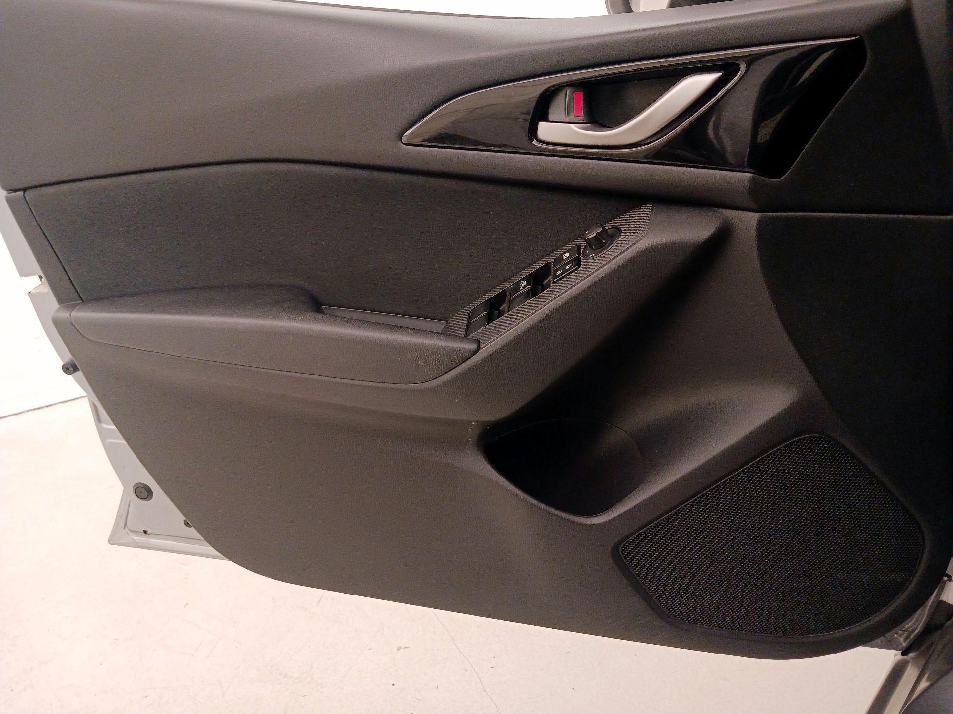 Thumbnail: 2014 Mazda Mazda3 - 12