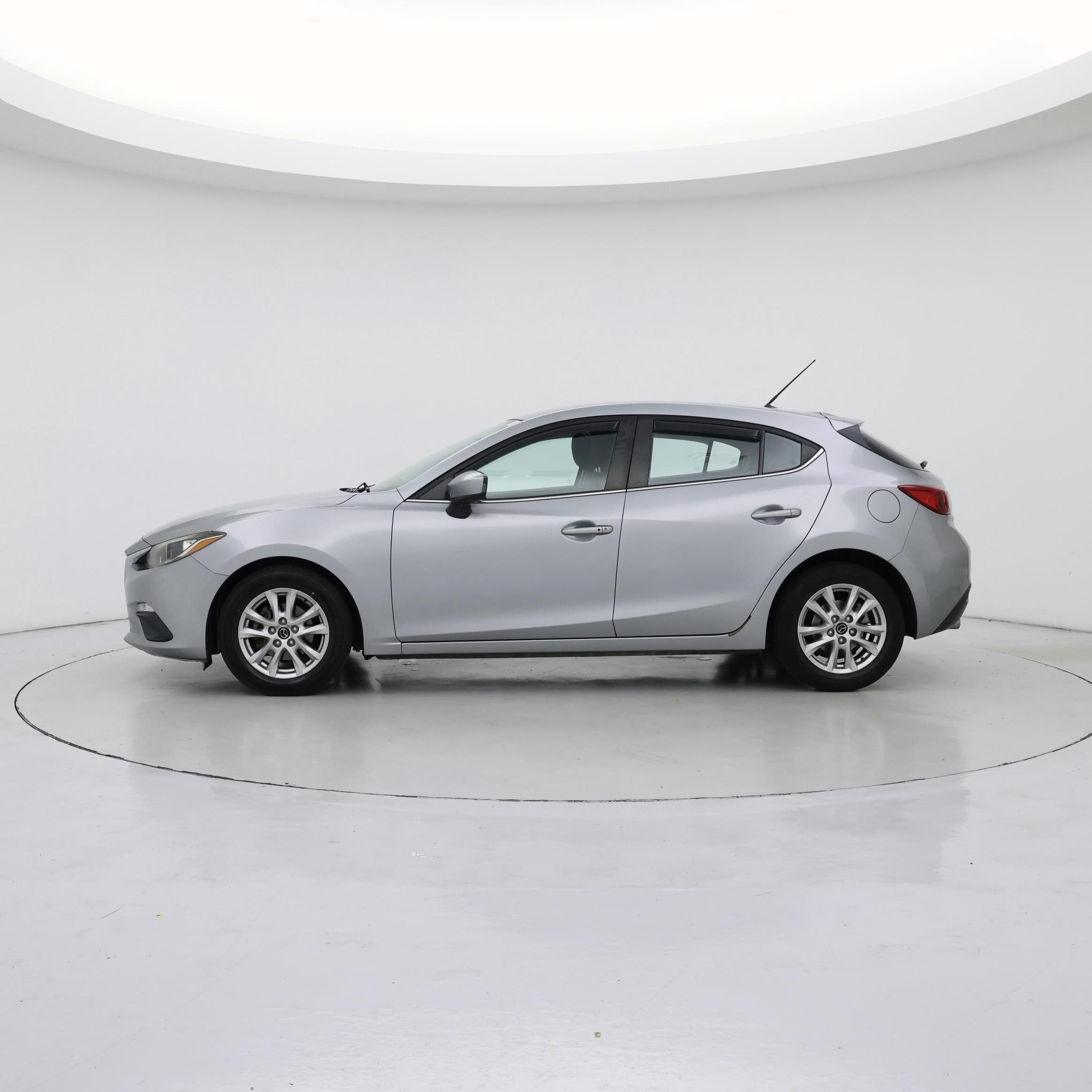 Thumbnail: 2014 Mazda Mazda3 - 3