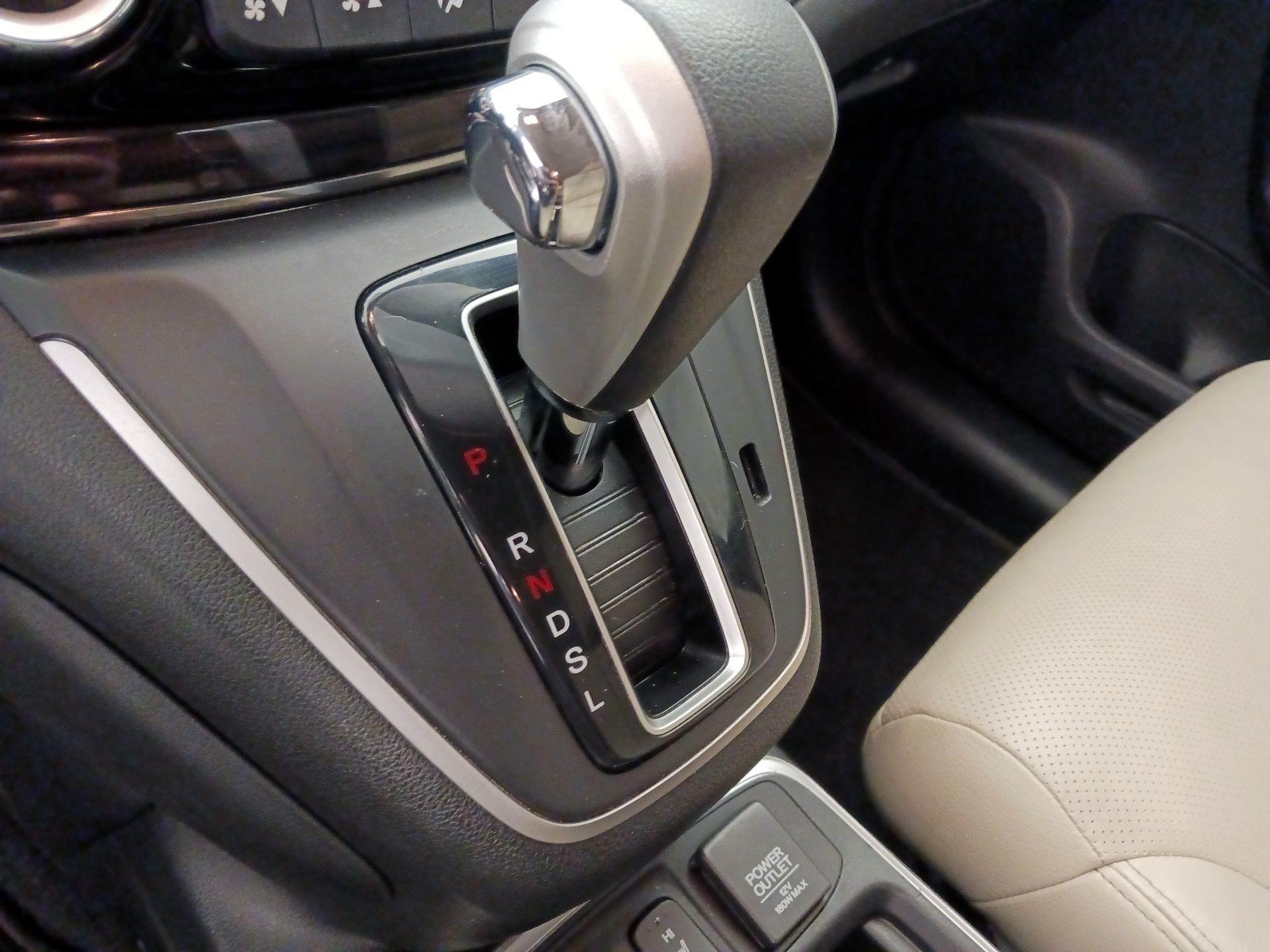 Thumbnail: 2015 Honda CR-V - 18