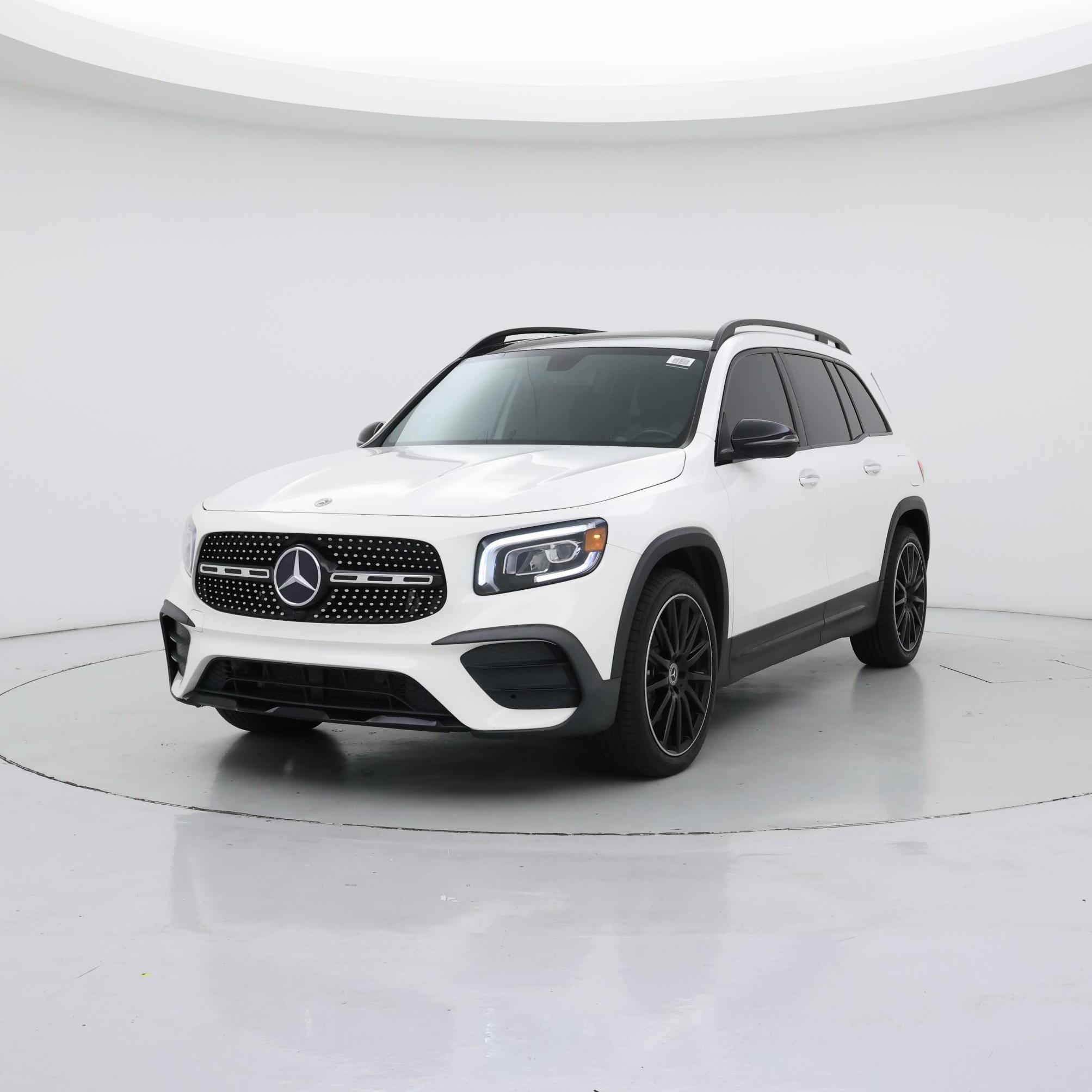 Thumbnail: 2021 Mercedes-Benz GLB - 4