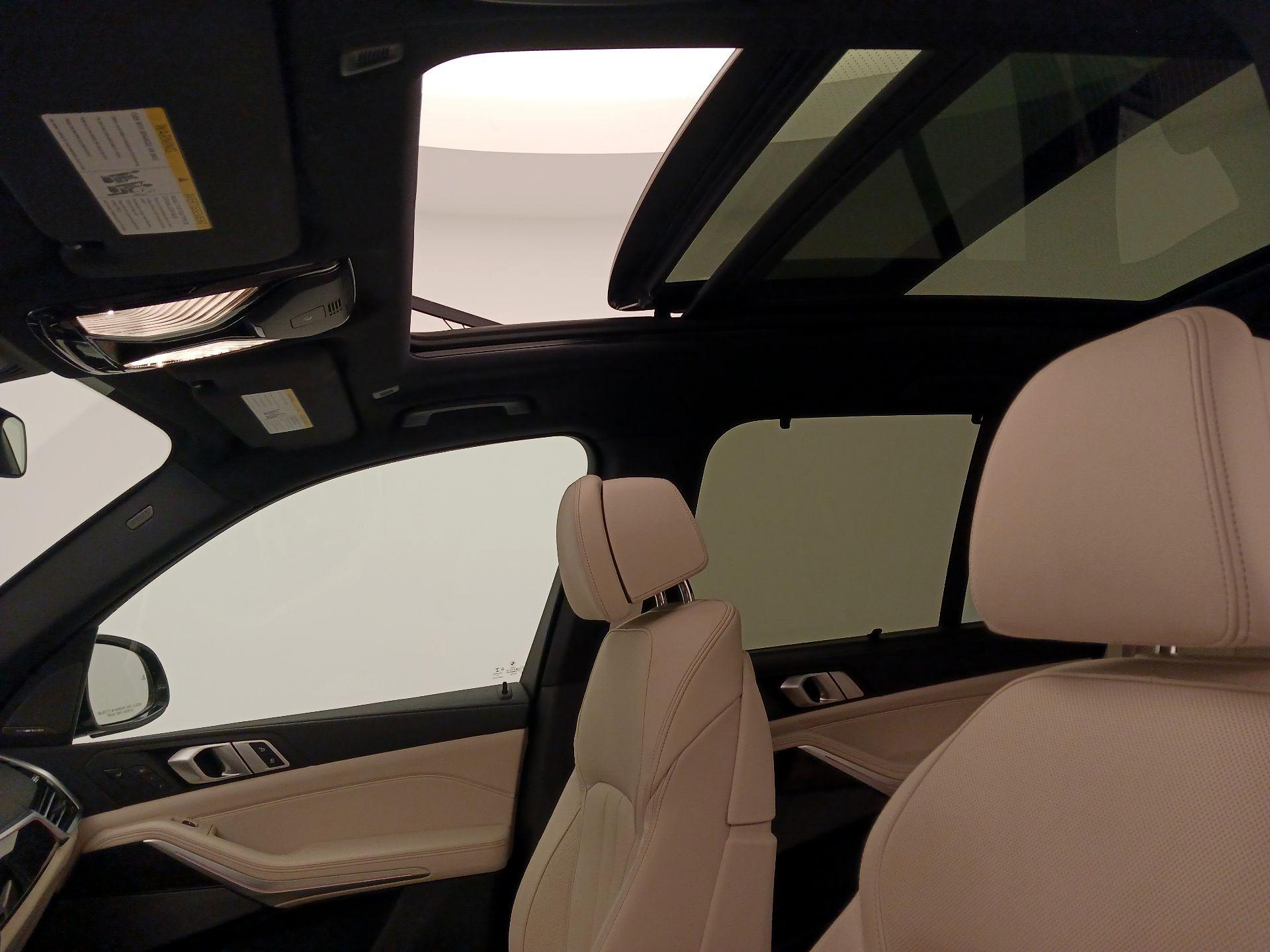 Thumbnail: 2020 BMW X5 - 20