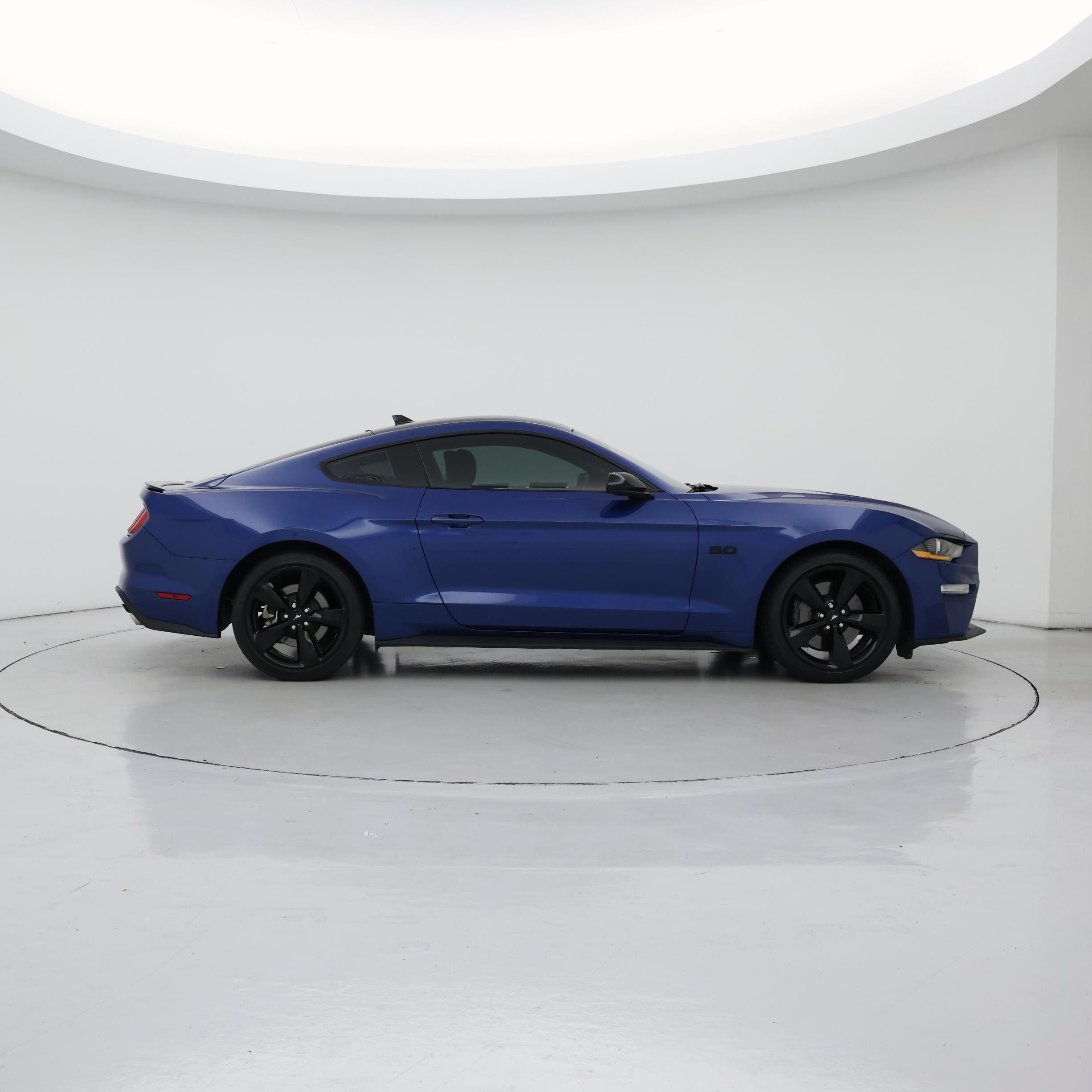 Thumbnail: 2022 Ford Mustang - 7
