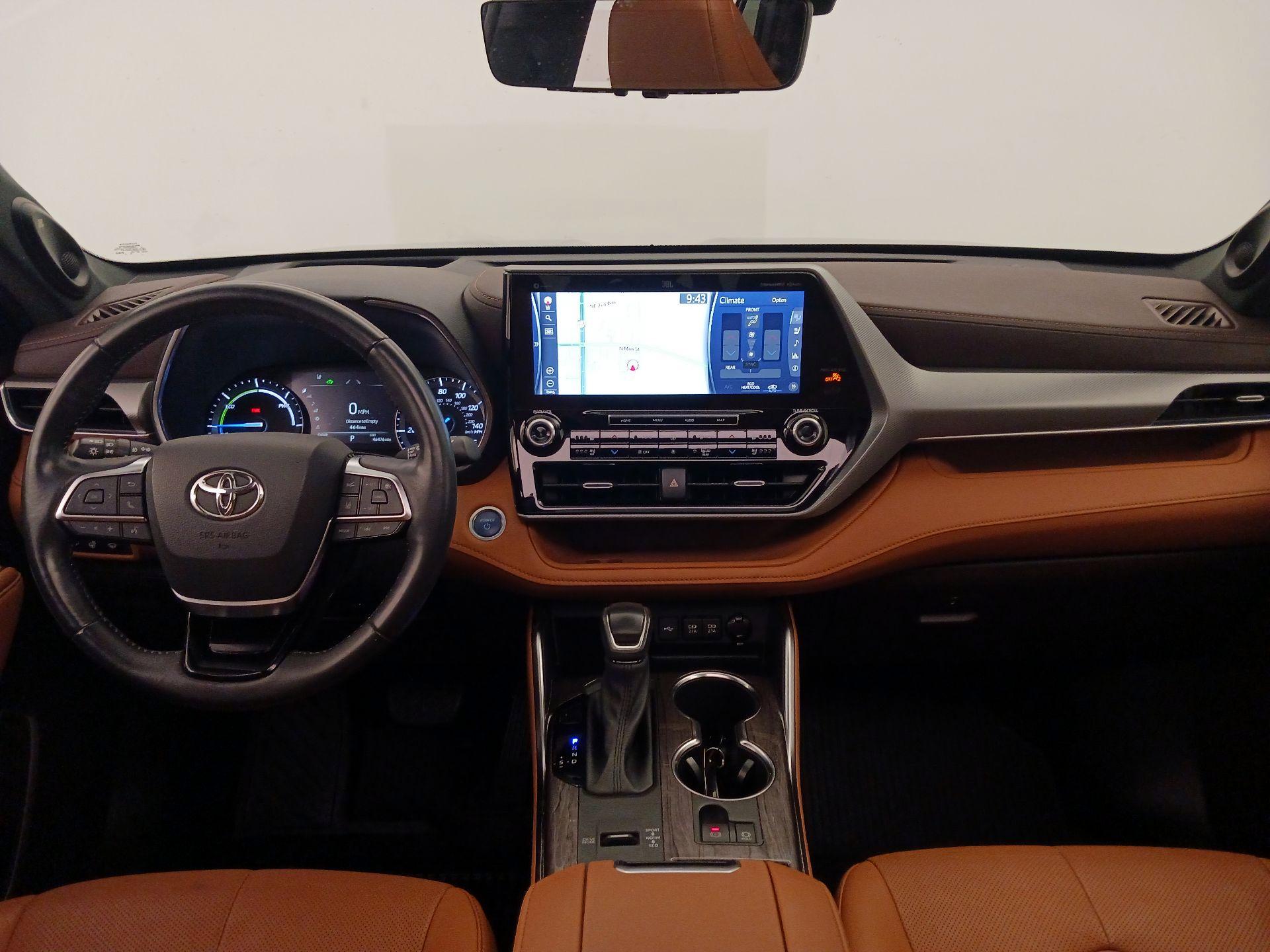 Thumbnail: 2021 Toyota Highlander - 9
