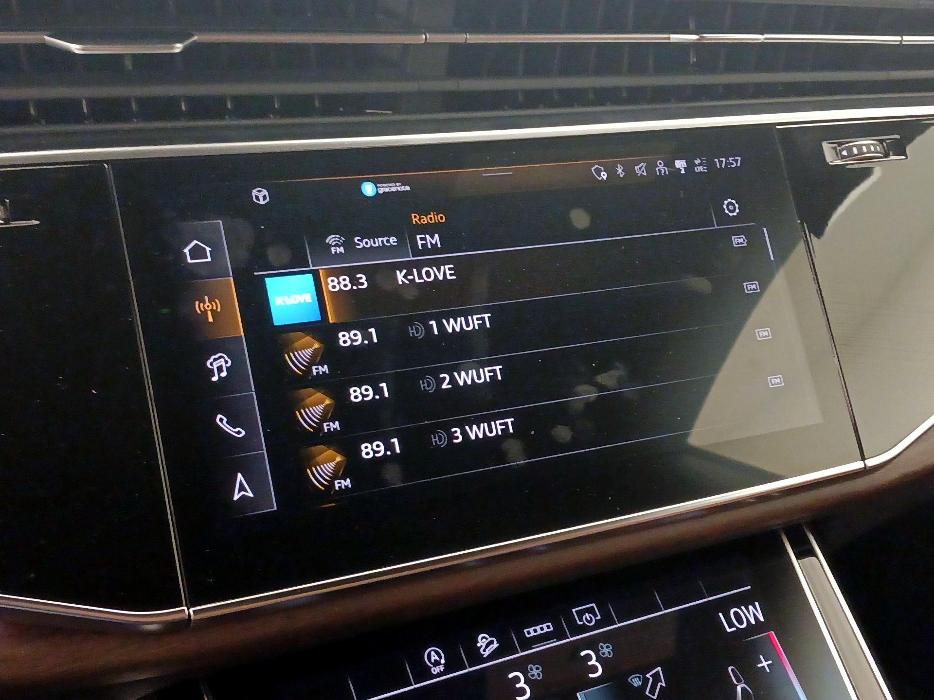 Thumbnail: 2025 Audi Q8 - 16