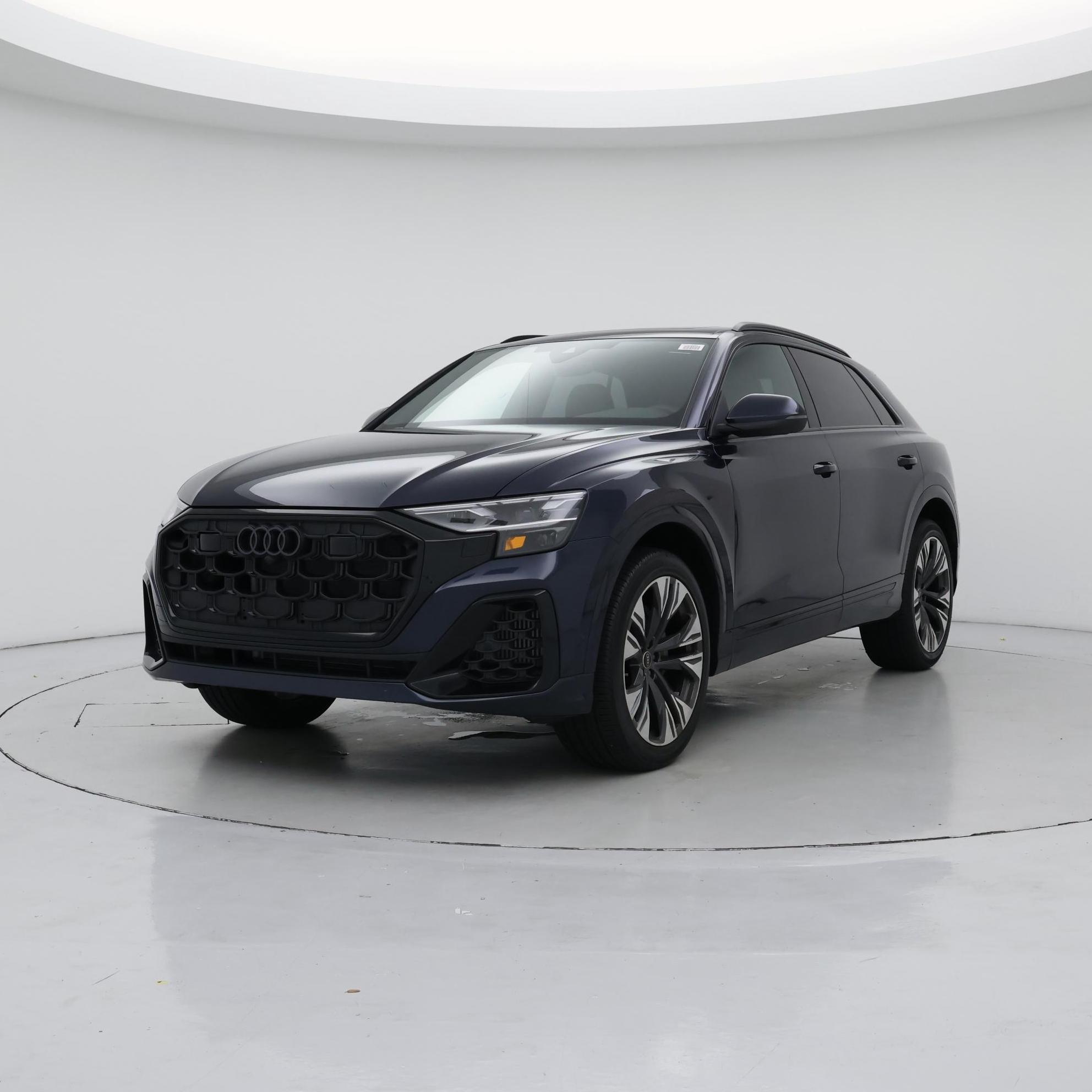 Thumbnail: 2025 Audi Q8 - 4