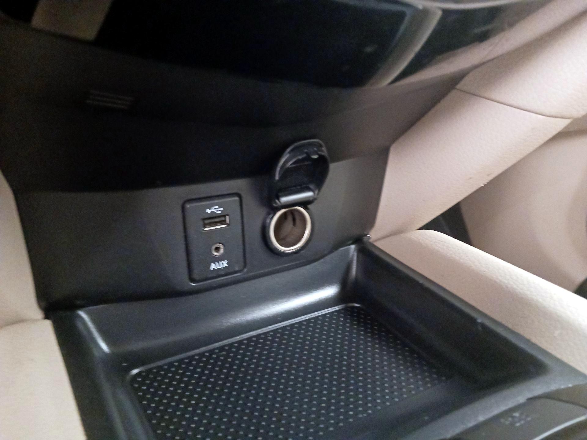 Thumbnail: 2016 Nissan Rogue - 18
