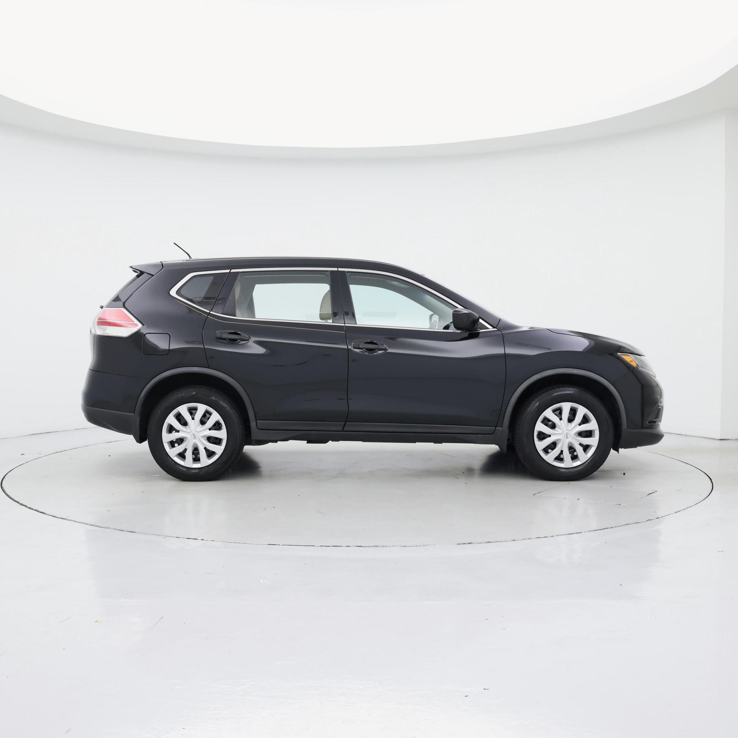 Thumbnail: 2016 Nissan Rogue - 7