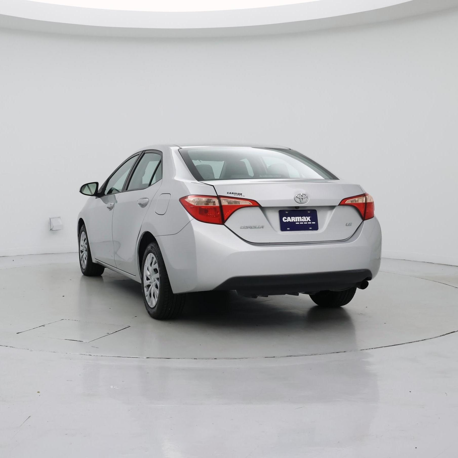 Thumbnail: 2019 Toyota Corolla - 2
