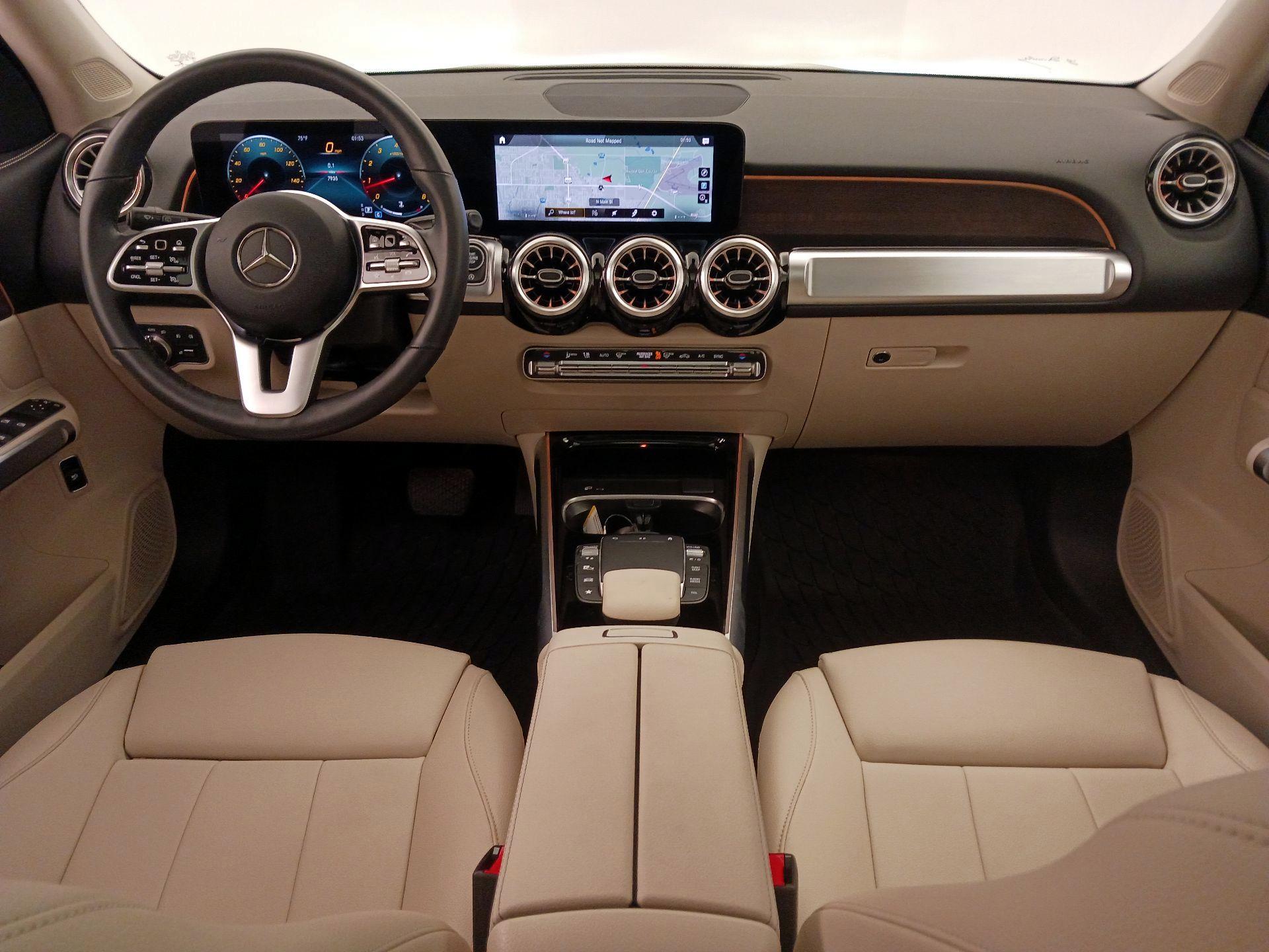Thumbnail: 2022 Mercedes-Benz GLB - 9