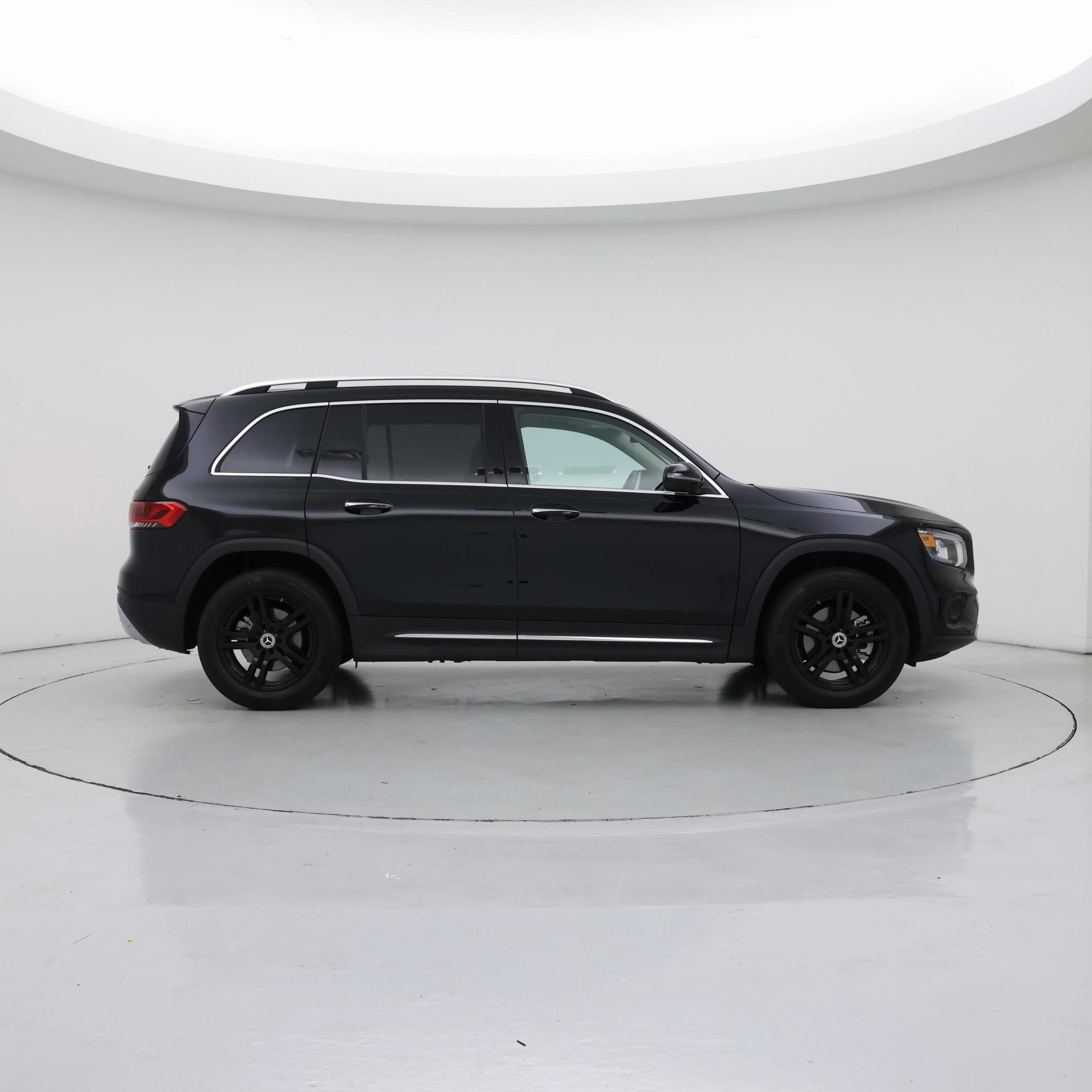 Thumbnail: 2022 Mercedes-Benz GLB - 7