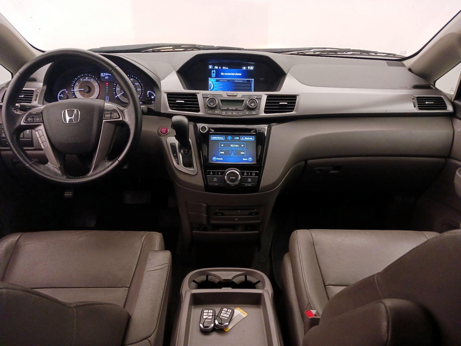 Thumbnail: 2015 Honda Odyssey - 9